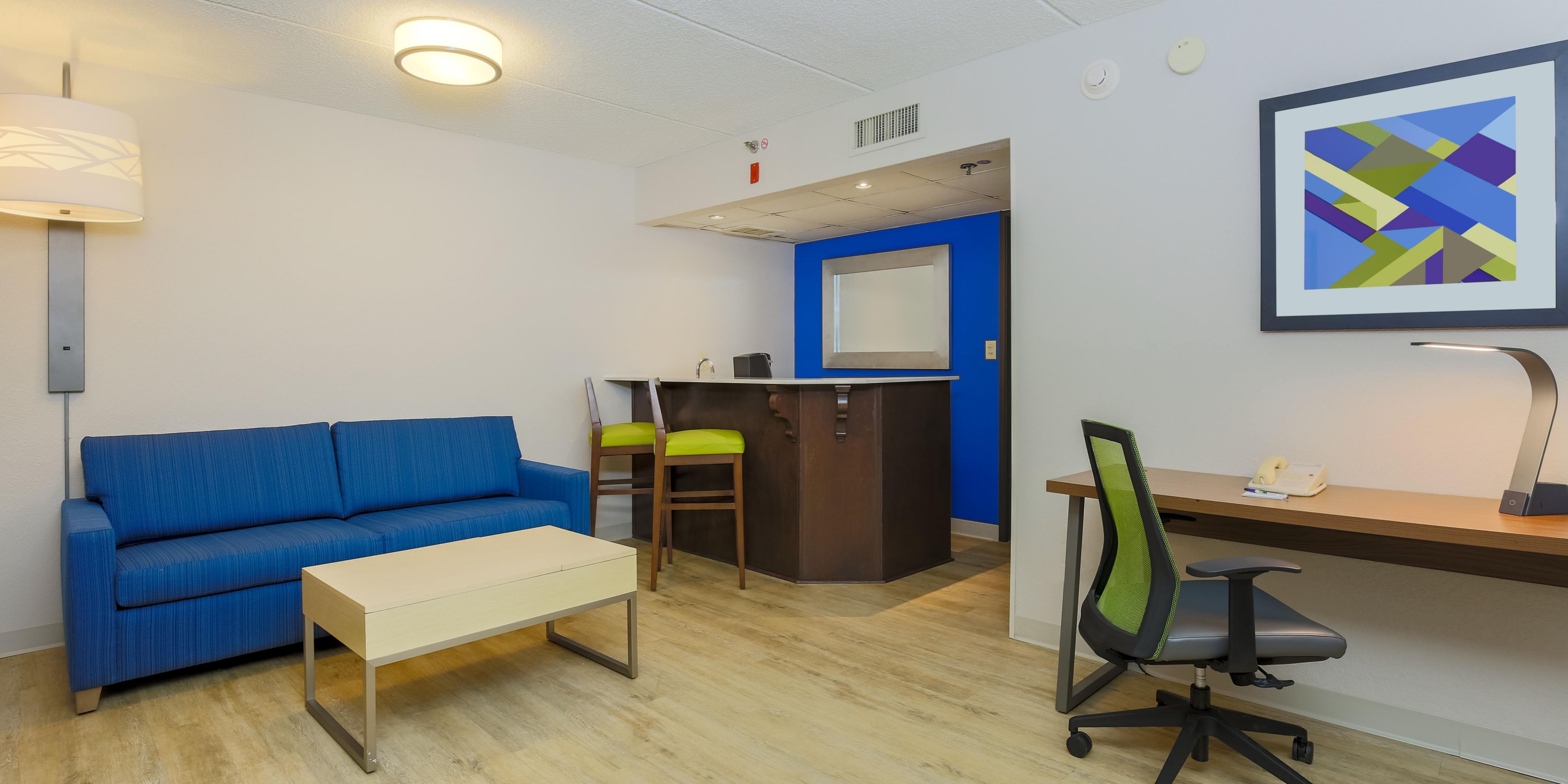 Ready to travel then we're certainly ready to accommodate you! Special negotiated rates for nightly and long-term stays. Hotel is observing all COVID-19 procedures including IHG Clean Promise for our guests and staff. Contact the sales office for assistance.