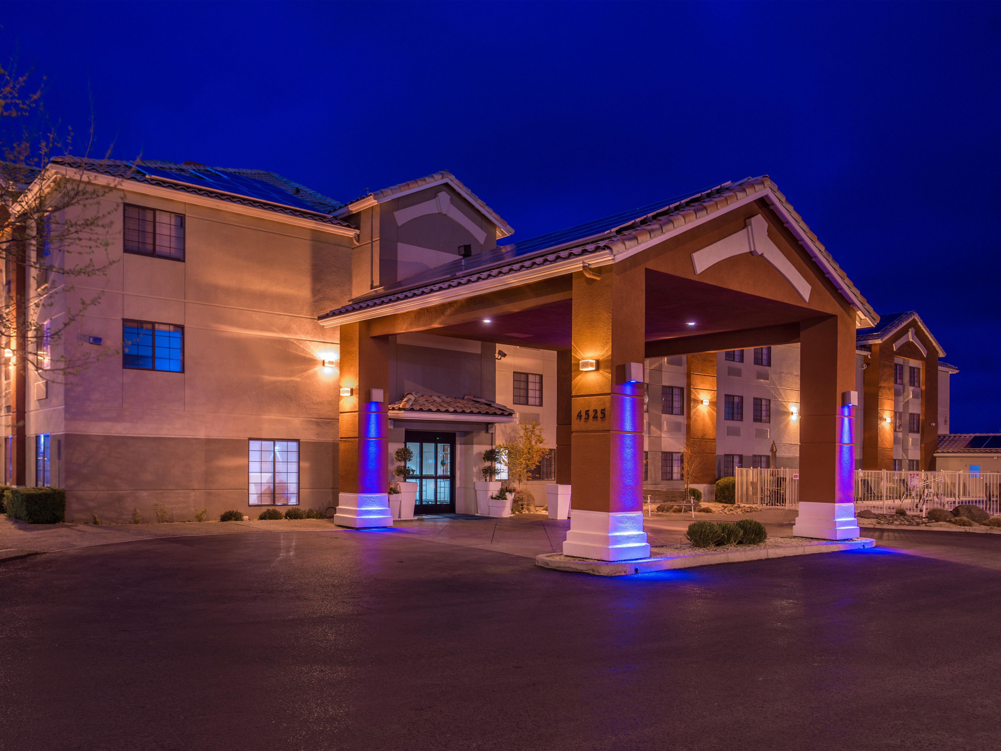 Holiday Inn Express Westley North Patterson Area Westley,