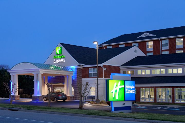 Holiday Inn Express Williamsburg North