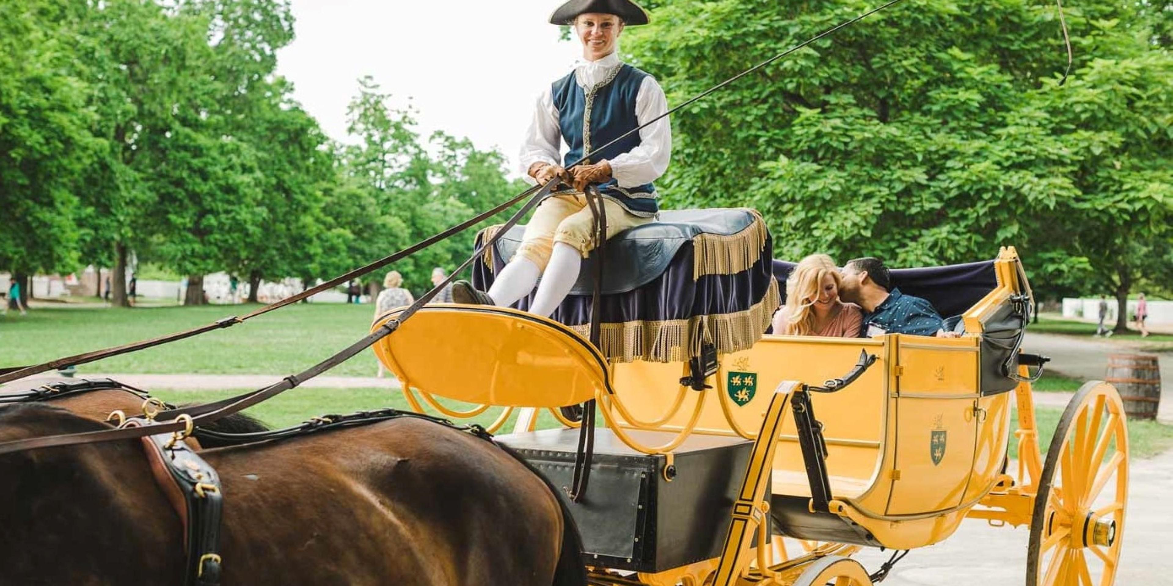 Stay with us at the Holiday inn express Busch Gardens and you are just minutes away from a memorable holiday experience.  Celebrate the holidays with a carriage ride through Historic Colonial Williamsburg. As you return from your carriage experience, relax in our spacious guest rooms.