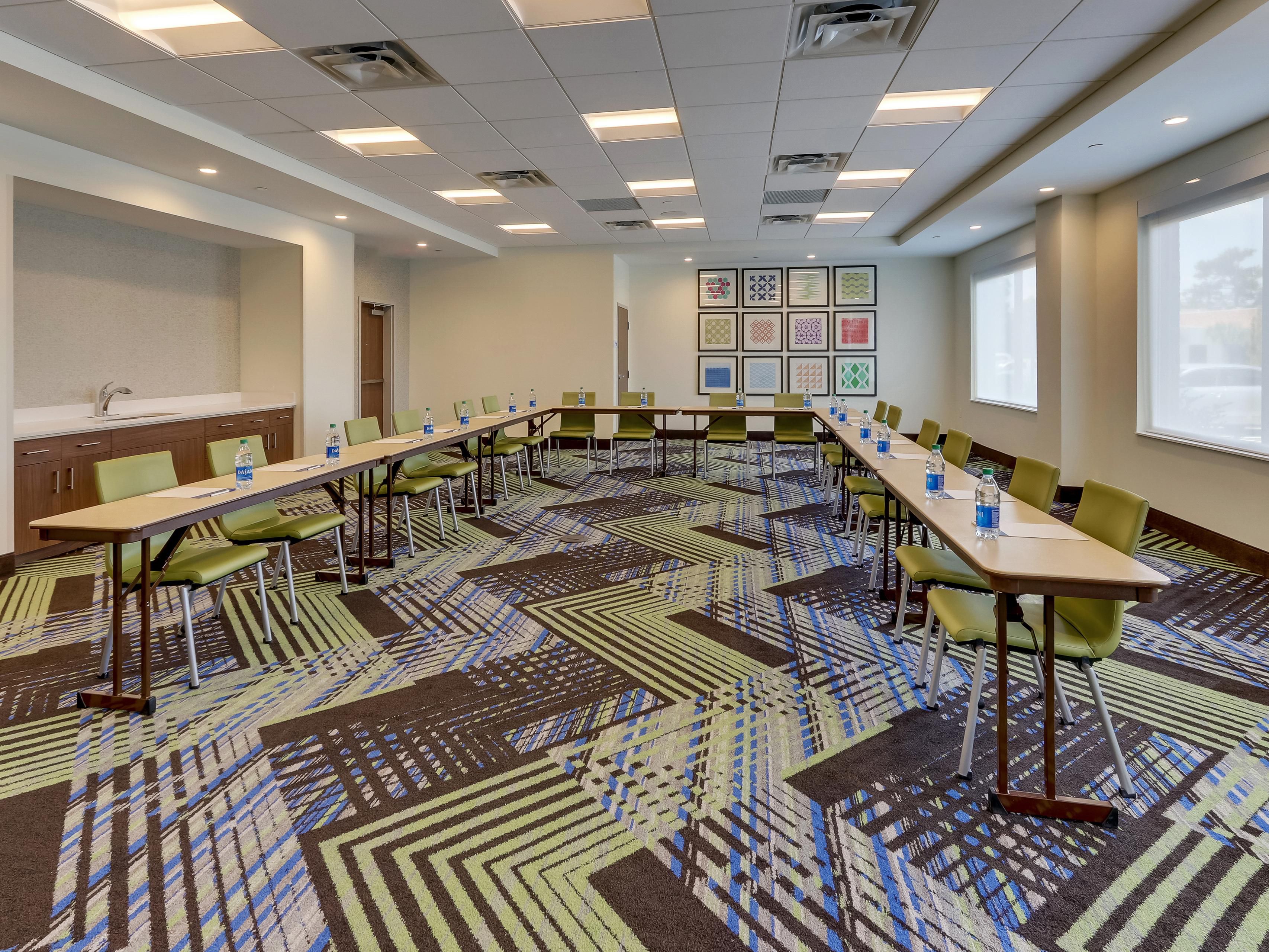 When you are ready to plan your next meeting or group event, you can book with confidence with our new flexible meeting offer. We're committed to high levels of cleanliness. That means clean, clutter free event space and an experience that supports the well-being of your attendees with flexible re-scheduling or cancellation, if needed.