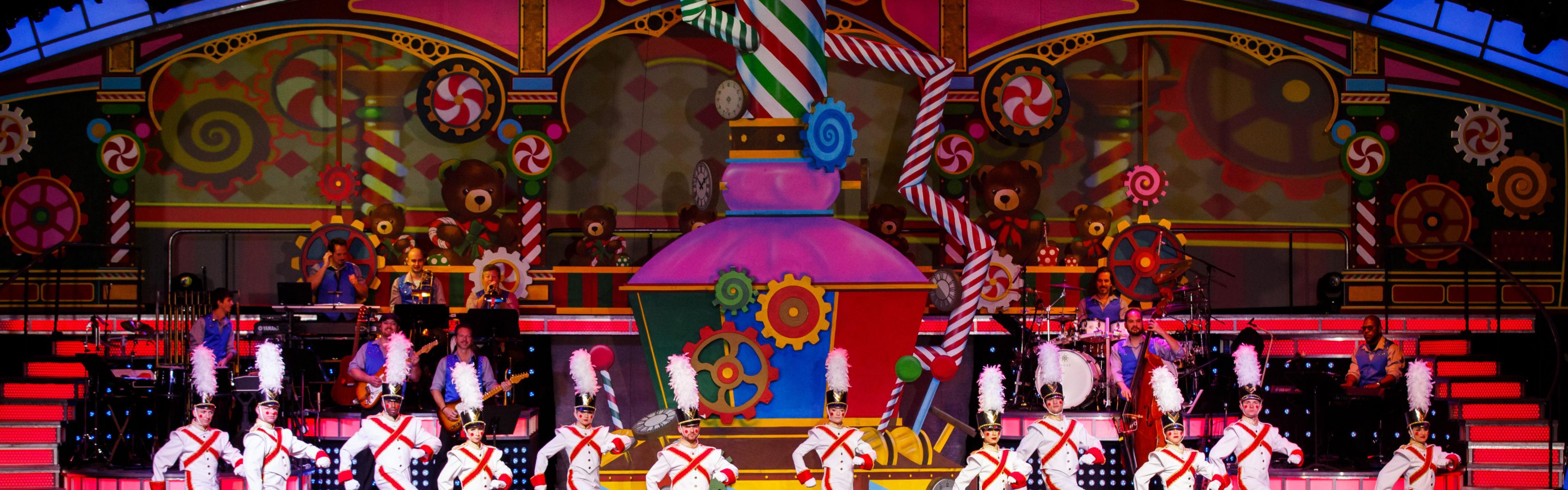 Christmas in the Dells Dinner Show with family style feast!