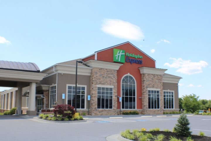 Holiday Inn Express Woodstock-Shenandoah Vall
