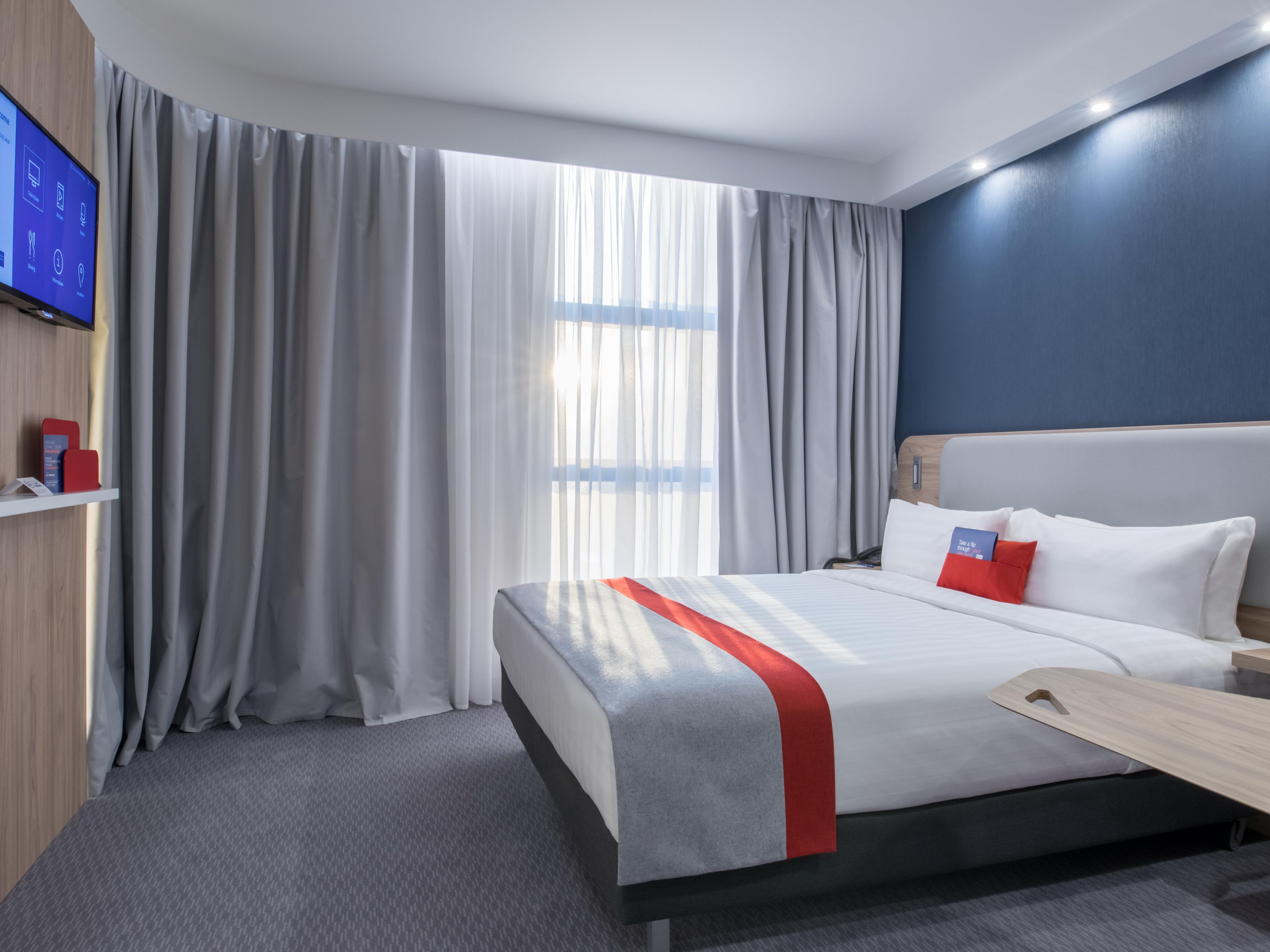 Отель в Ереване: Holiday Inn Express Yerevan