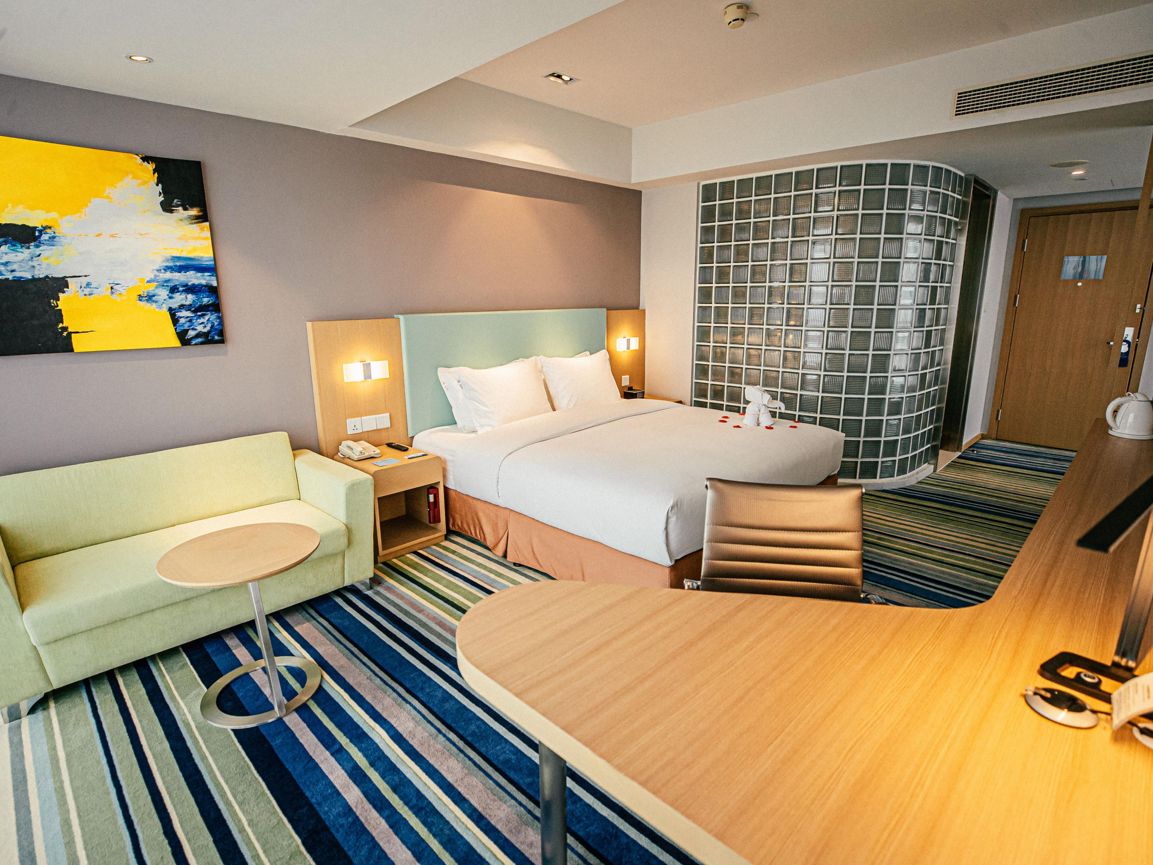 1 King Bed Standard