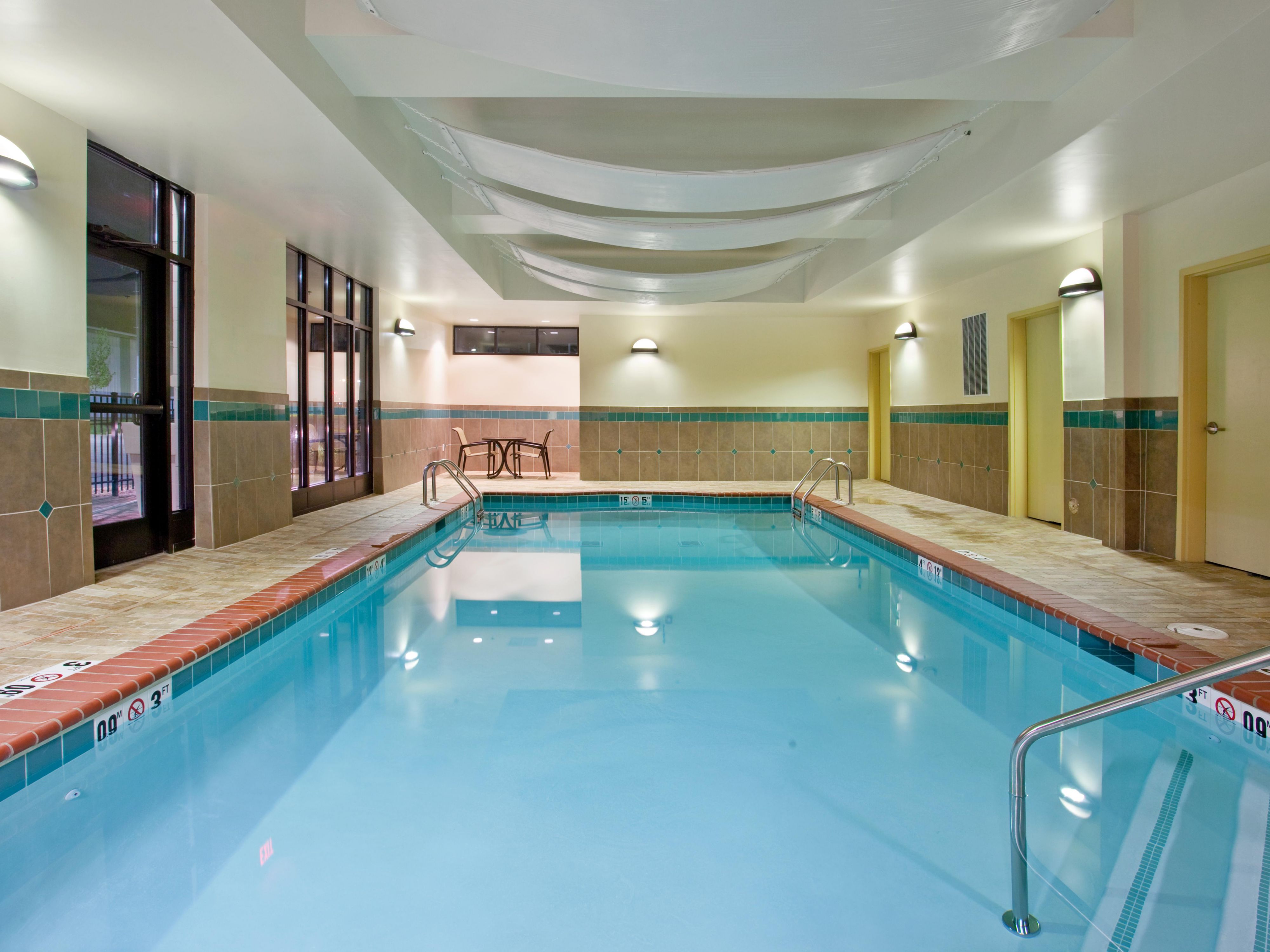 hotels in fairview heights il with indoor pool