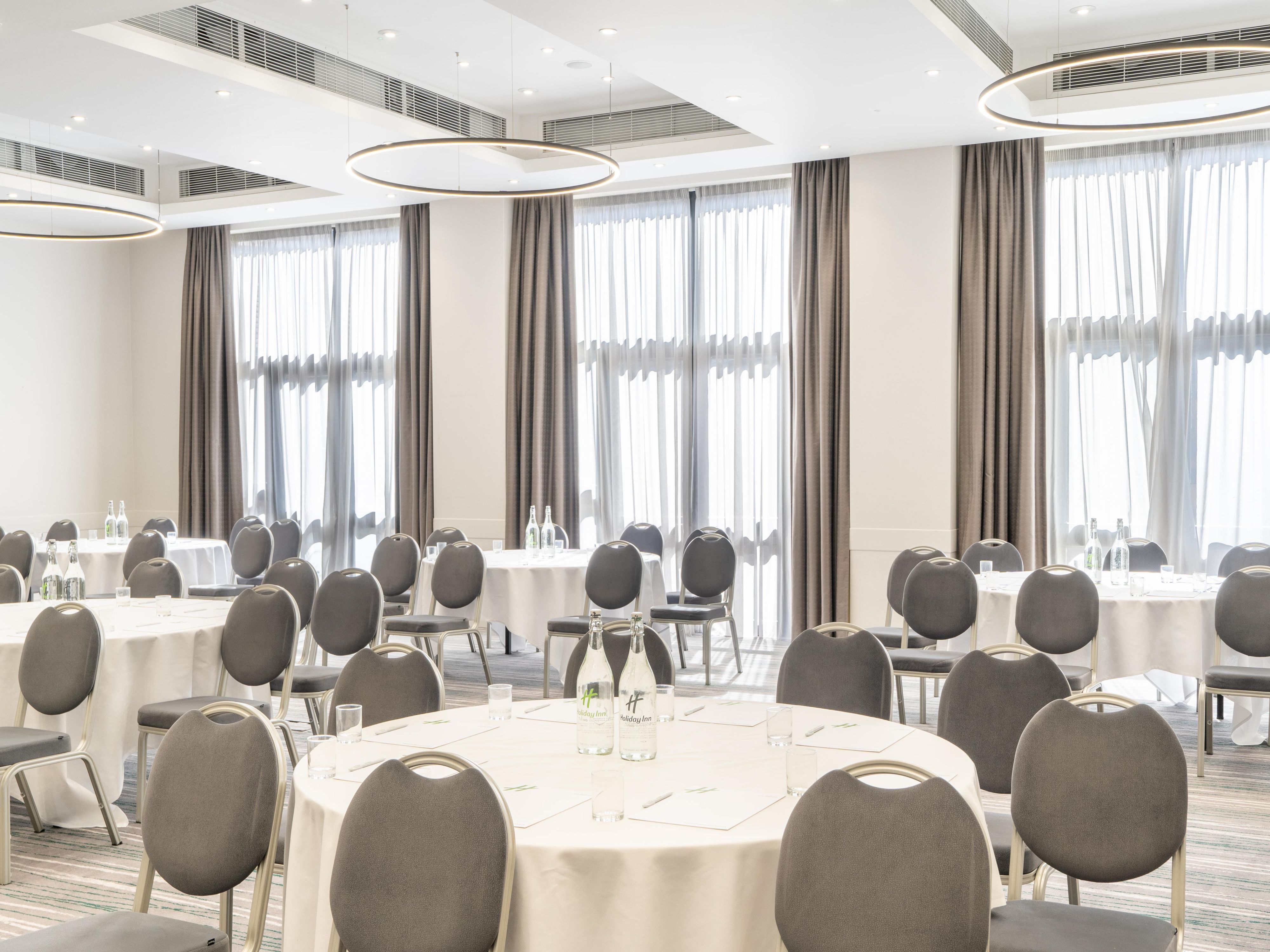 Our hotel offers a range of meeting rooms of different sizes, meaning you can host anything from a one-to-one meeting, to a conference with 140 delegates. Free WiFi is available throughout the hotel. Parking is included in the conference rate. 