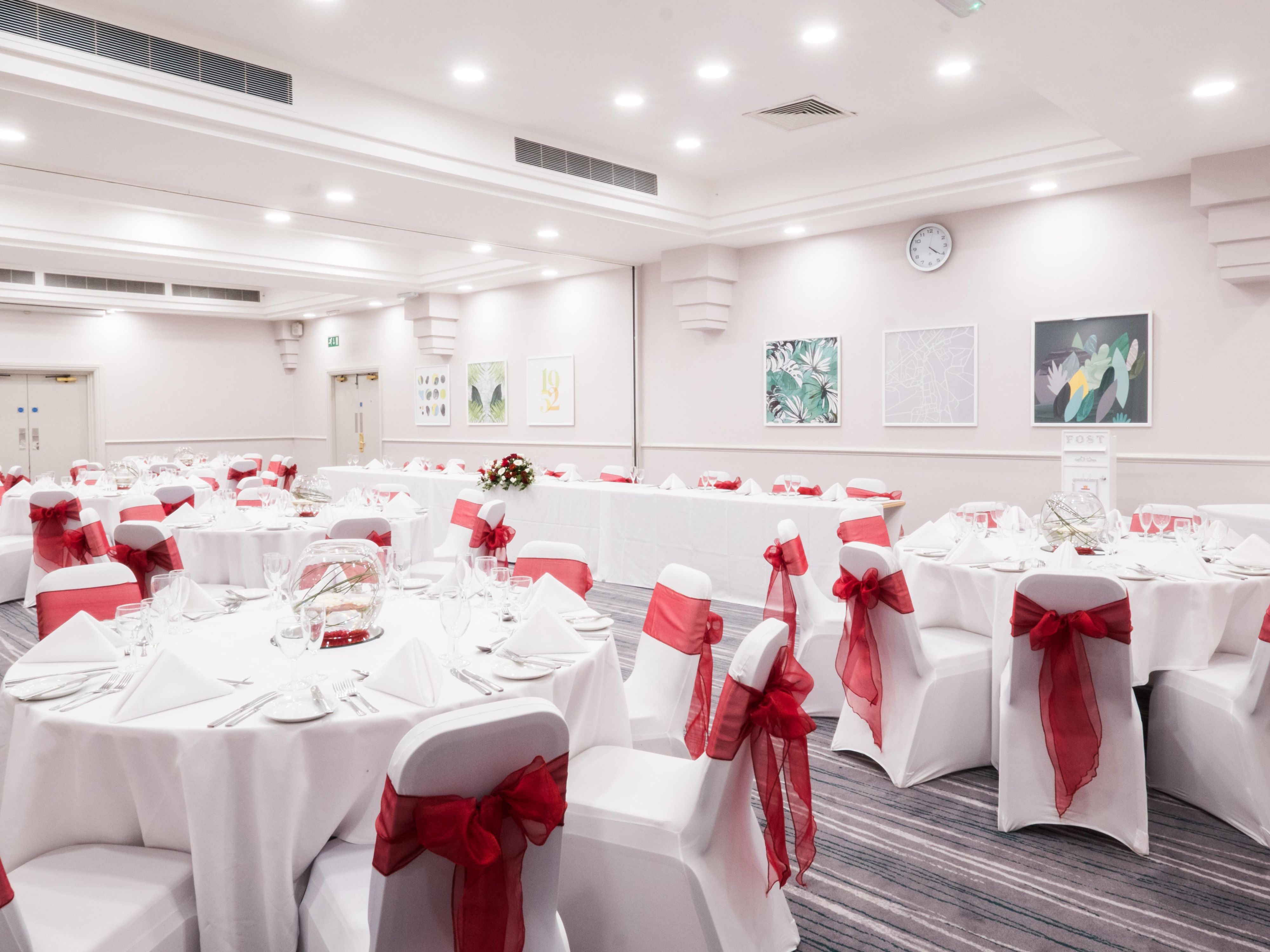 We have everything that you need for your wedding or social event. Choose from a selection of packages and function spaces to suit your requirements. You will be in the hands of people who care, so you can enjoy planning your special event stress free! Menu tastings and the full hotel are available so we can help bring your ideas to reality.