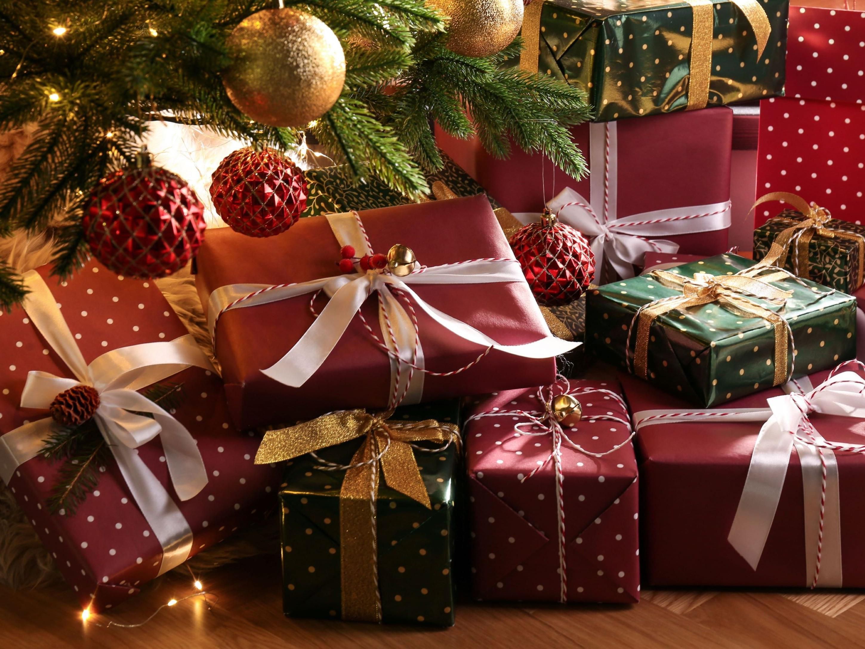 Let us make your 2025 Festive season truly memorable. Take a look at our Christmas Brochure and all the festive options we have for you this year!