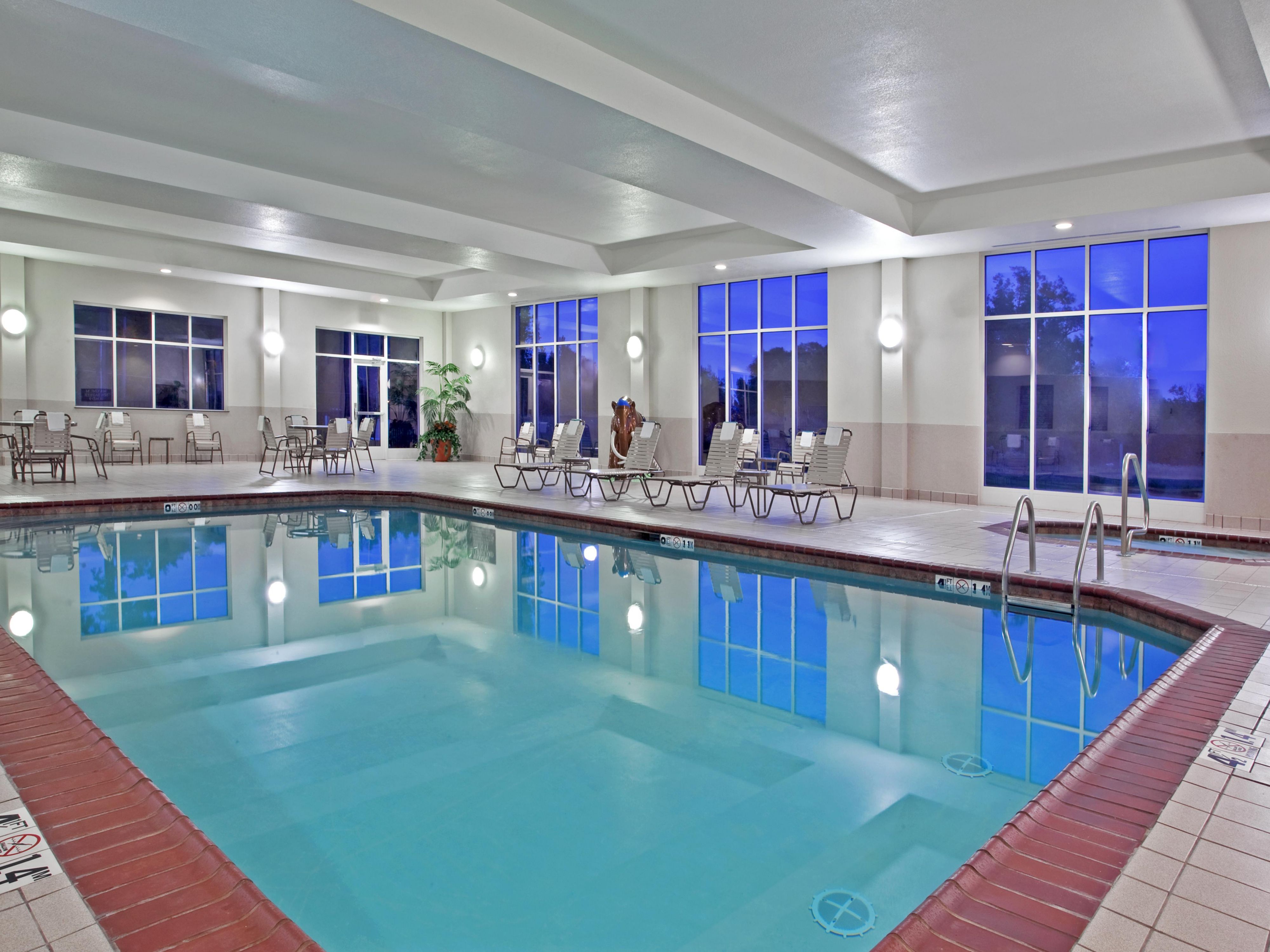 After a long day in town or in all day events or conferences, a nice swim is just what the body ordered.  Our pool facility is one of the largest for a hotel in the area. Coupled with a workout facility that also includes limited free weights, we can help you achieve your workout goals while you are away from your hometown gym.