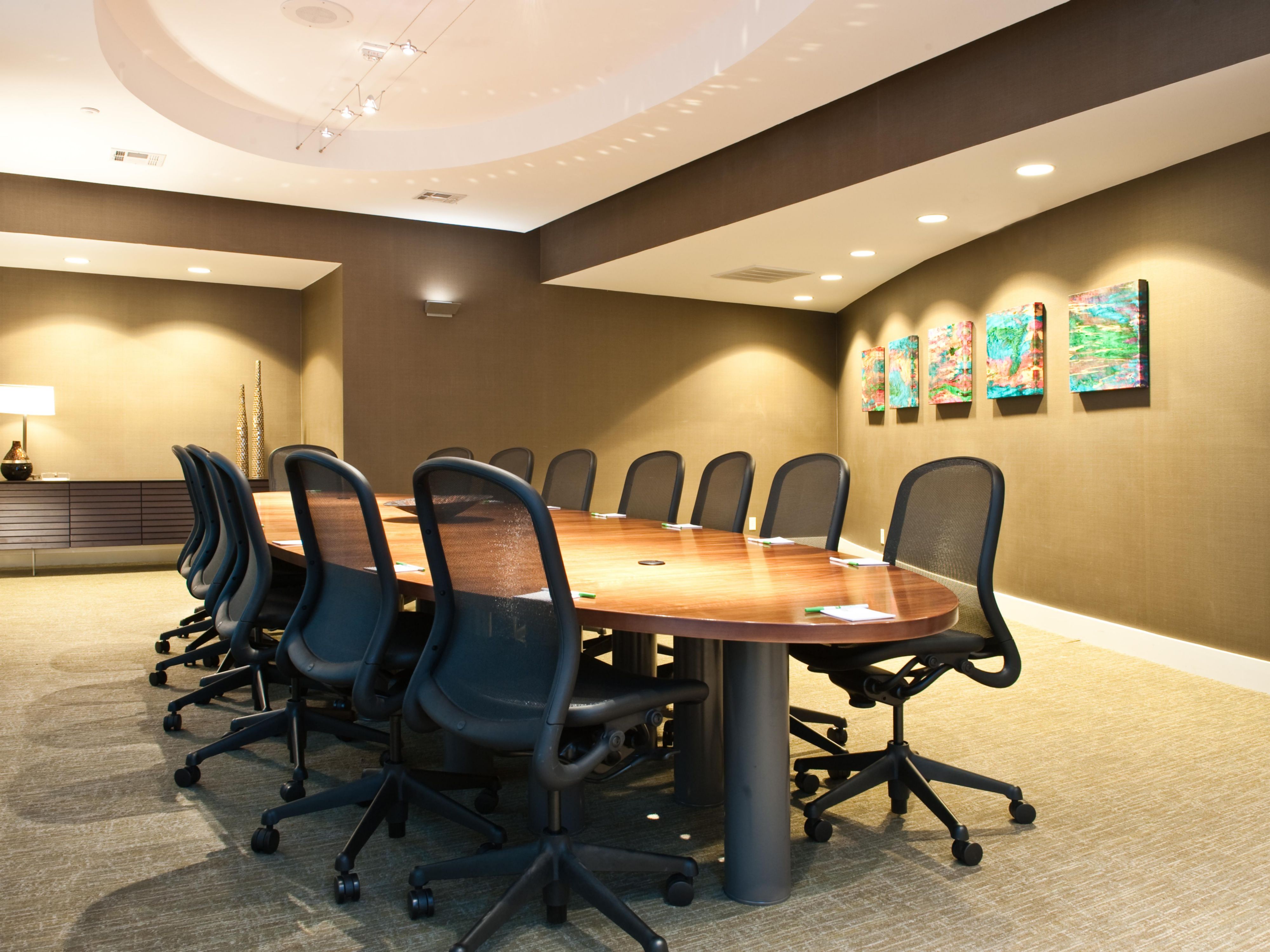 We offer over 2,050 st. ft. of meeting space to accommodate your needs. Call today to book!