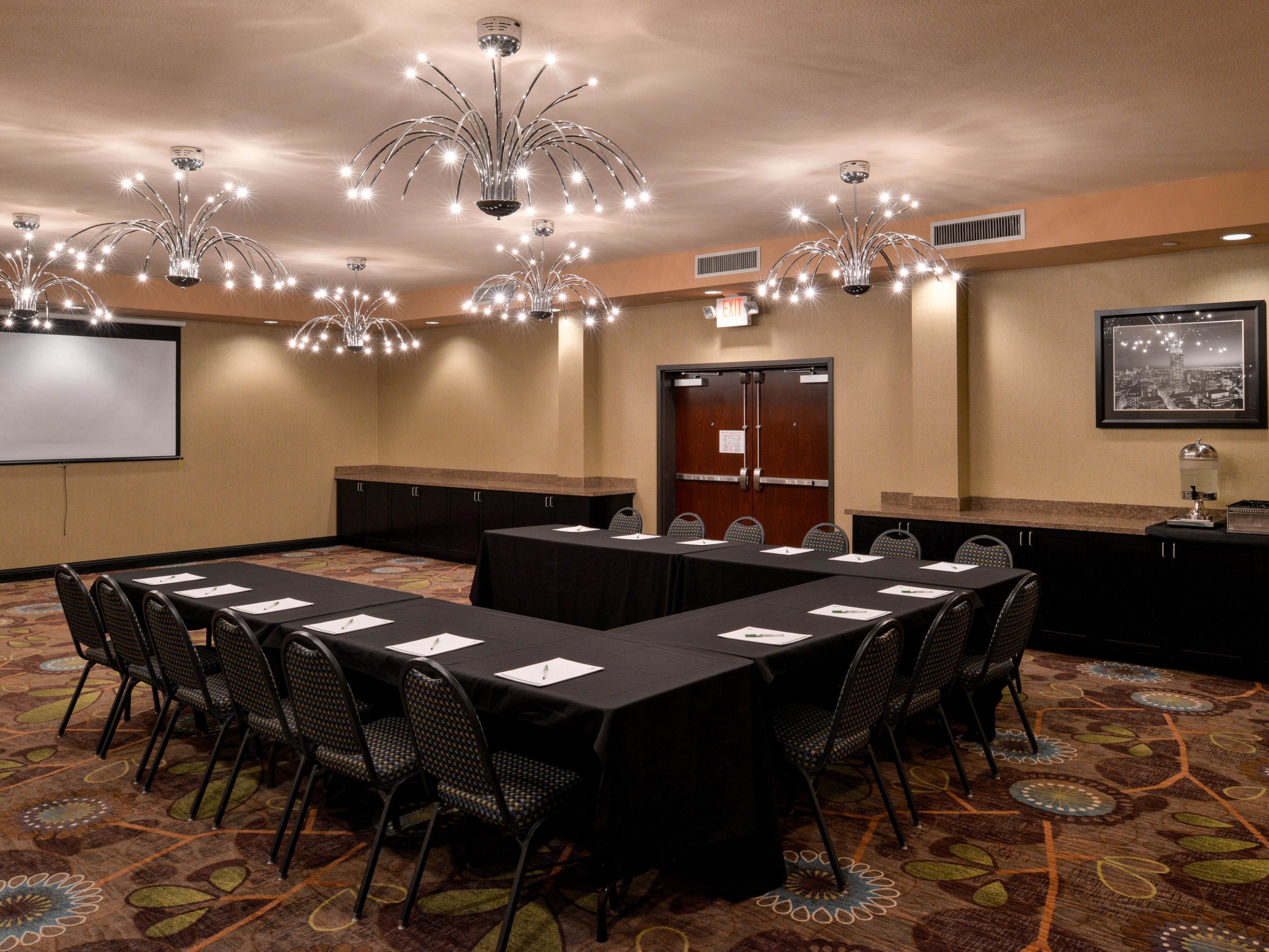 Whether an intimate wedding or a mid-sized business meeting, we have space for you in our Trinity Ballroom. 