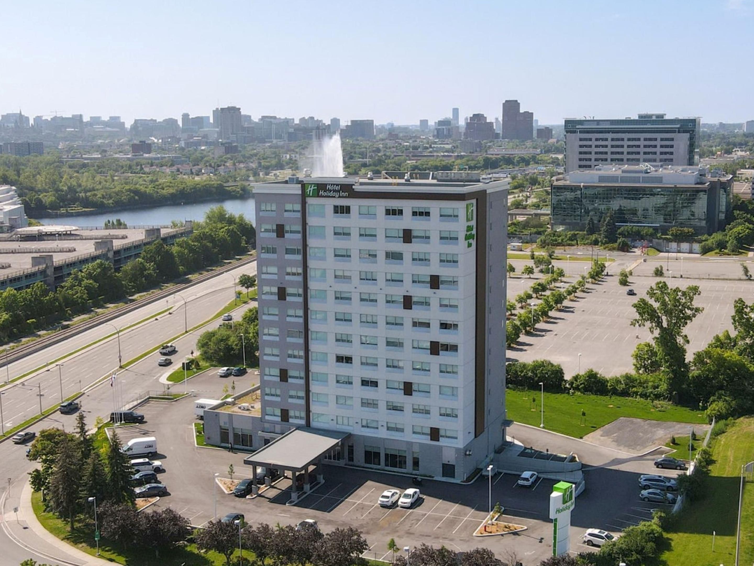 Welcome to Holiday Inn Gatineau - Ottawa in beautiful Quebec!