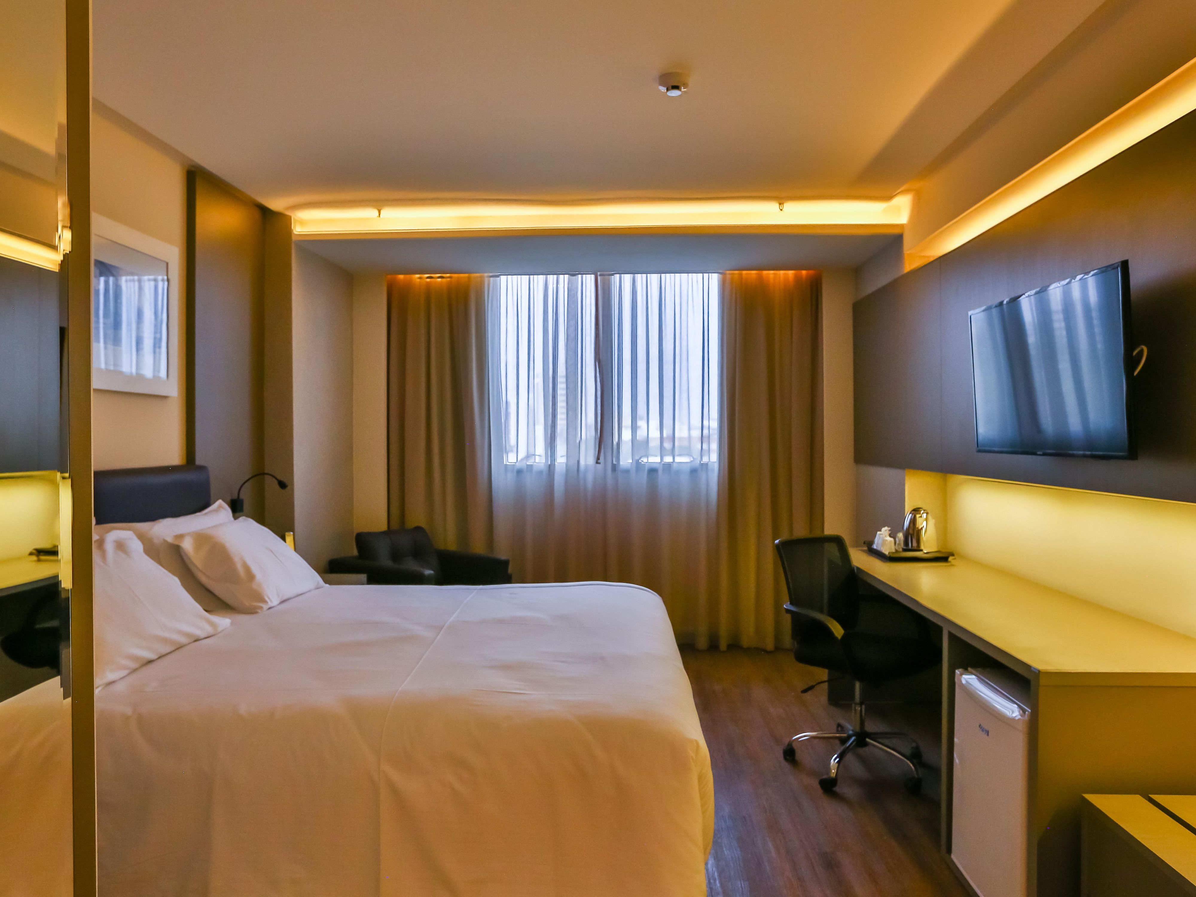 King Bed Guest Room