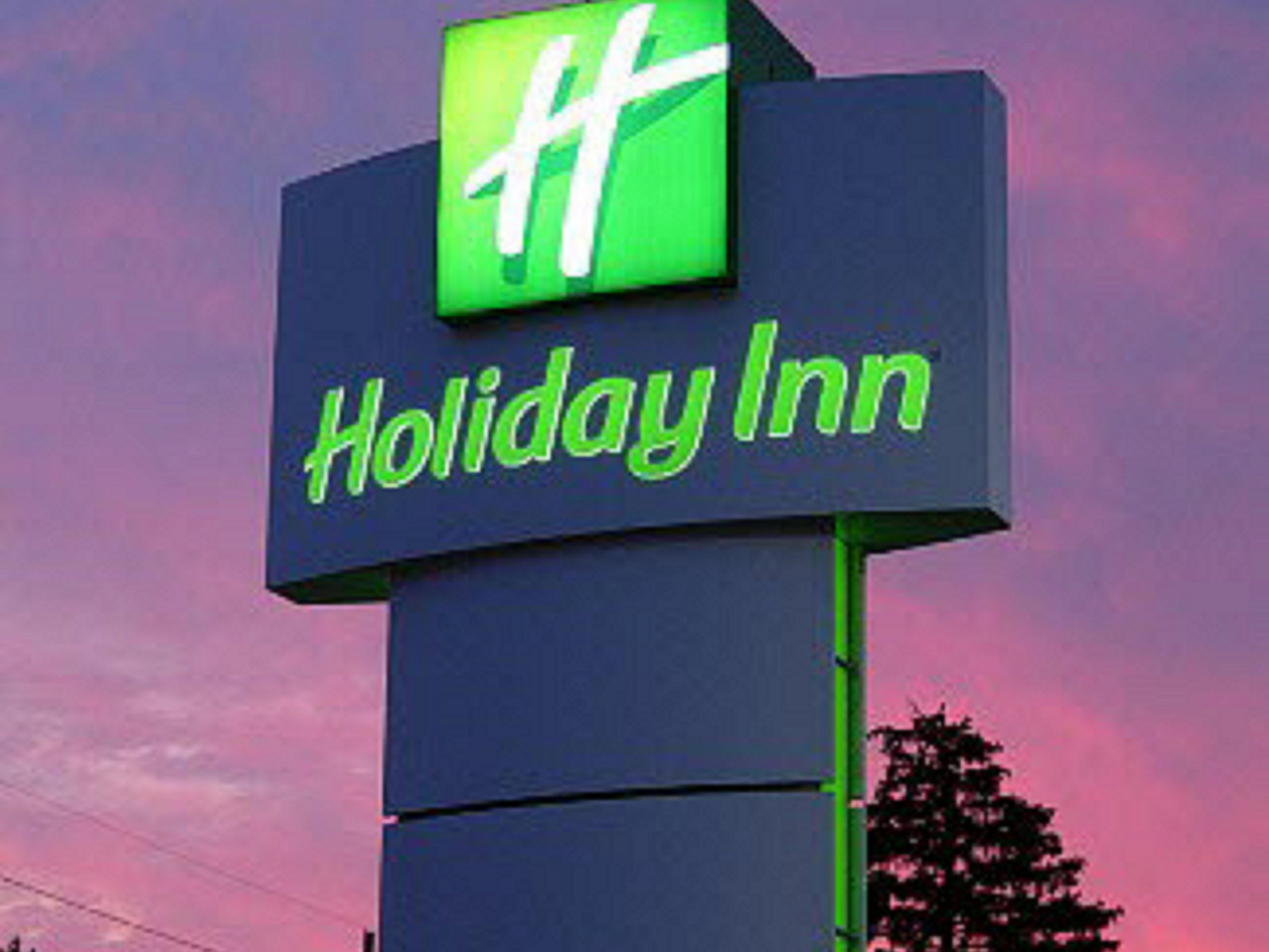 Hotel in Gonzales Holiday Inn Gonzales Hotel