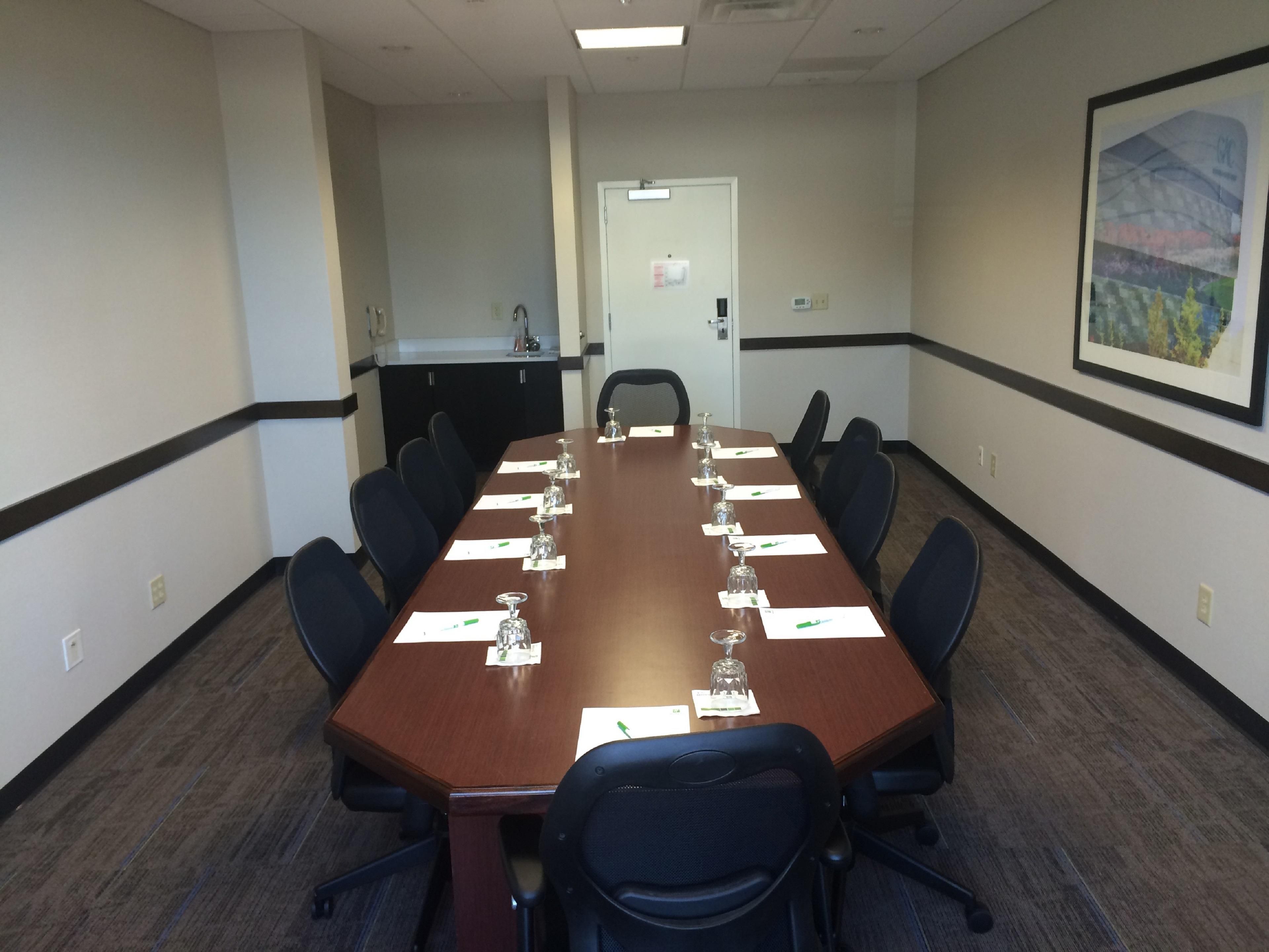 Whether you are hosting corporate training, a family reunion, traveling with a sports team or booking rooms for your wedding, we are here to help! Discounts available. For questions or more information, please call 336-294-4565.
