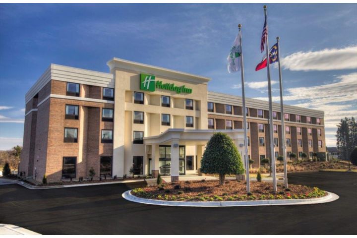 Holiday Inn Greensboro Coliseum