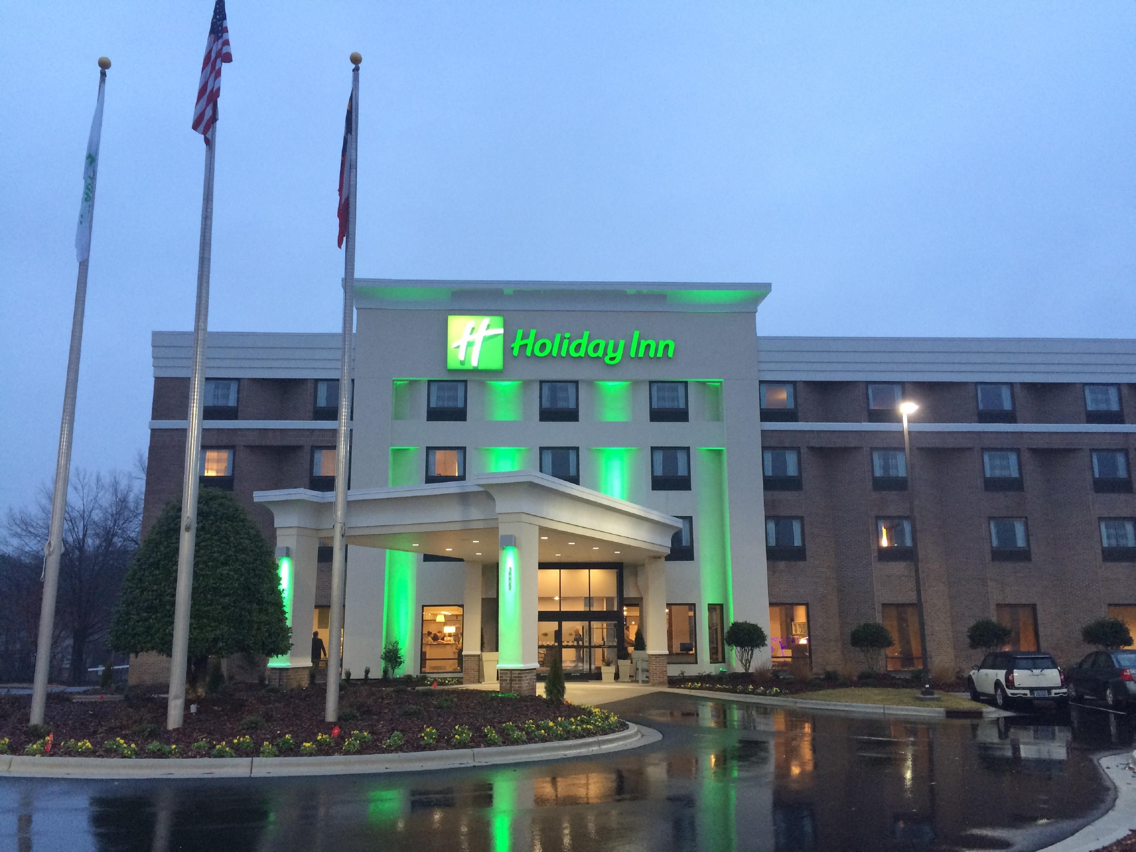 Our ample sized parking lot can accommodate larger sized trucks. Give us a call prior to arrival so we can reserve a spot for you!
