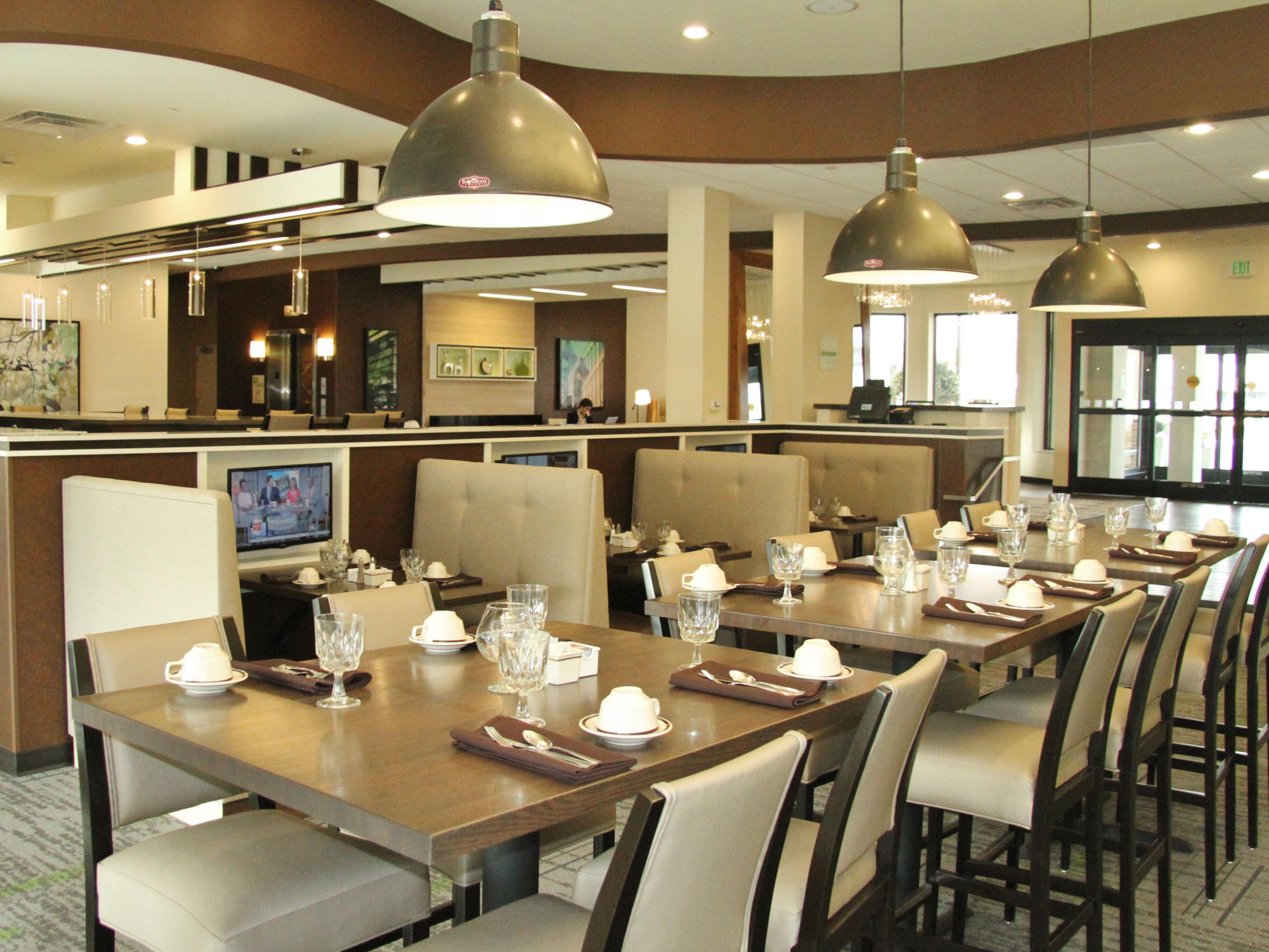 JK’s Bar and Grill is a great place to start the day with our breakfast buffet. Then, relax after a full day with your favorite beverage and delicious dinner. Our F&B staff, from servers to cooks, are passionate about what they do! Let them serve you while you relax in our hotel. As we re-open, guest safety will remain a top priority.