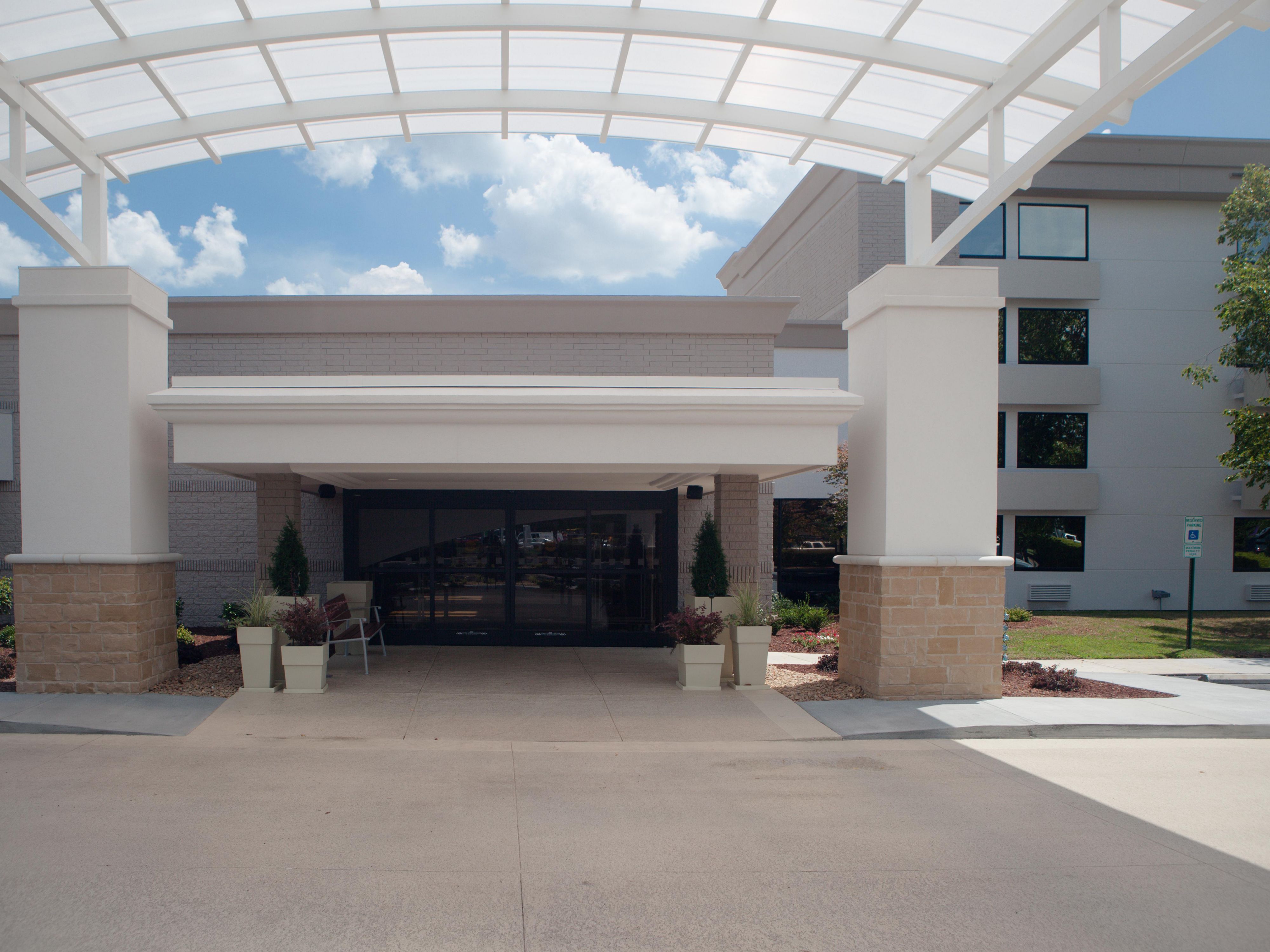 Hotel In Greenville Near ECU | Holiday Inn Greenville