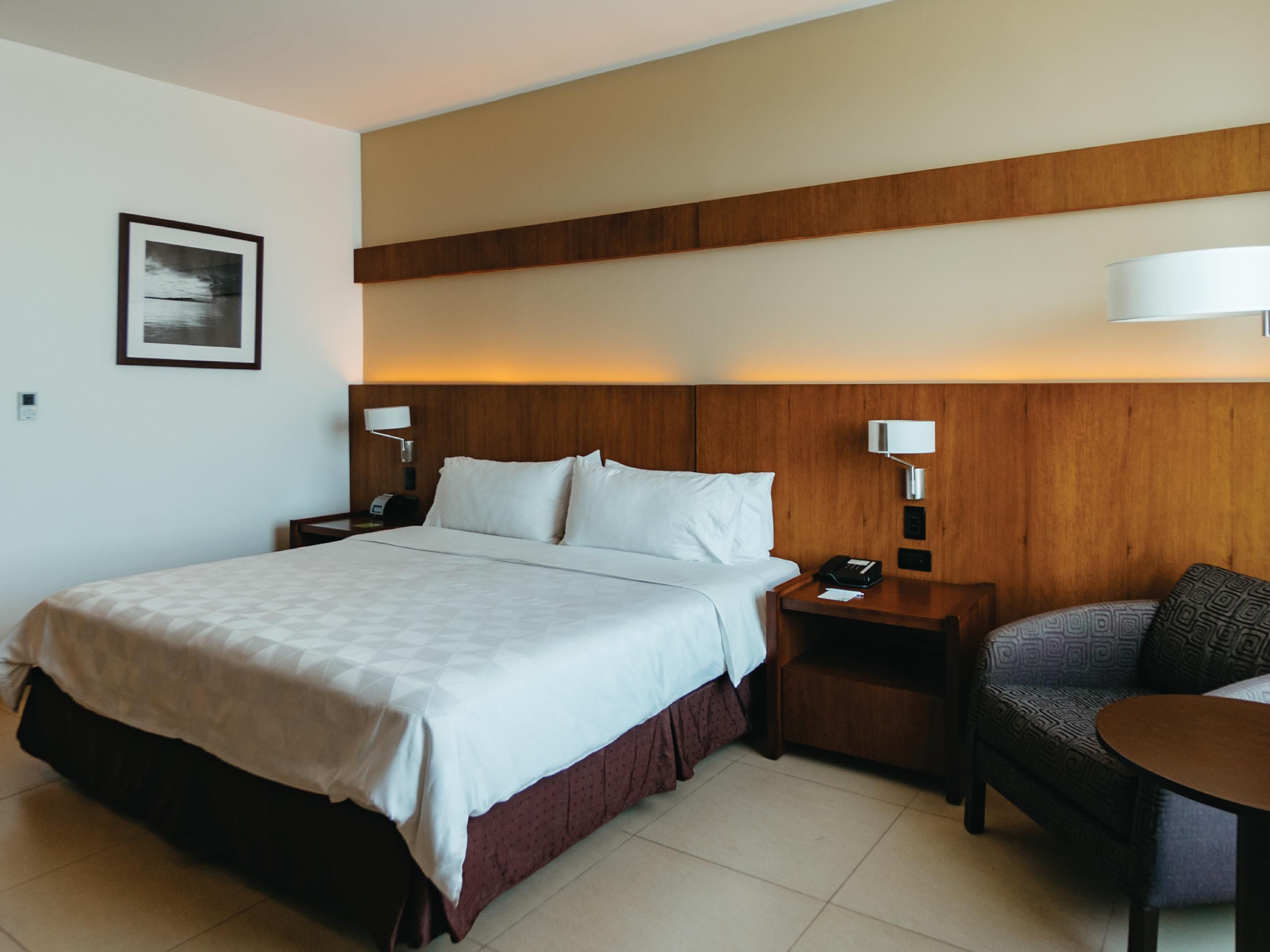 King Bed Guest Room