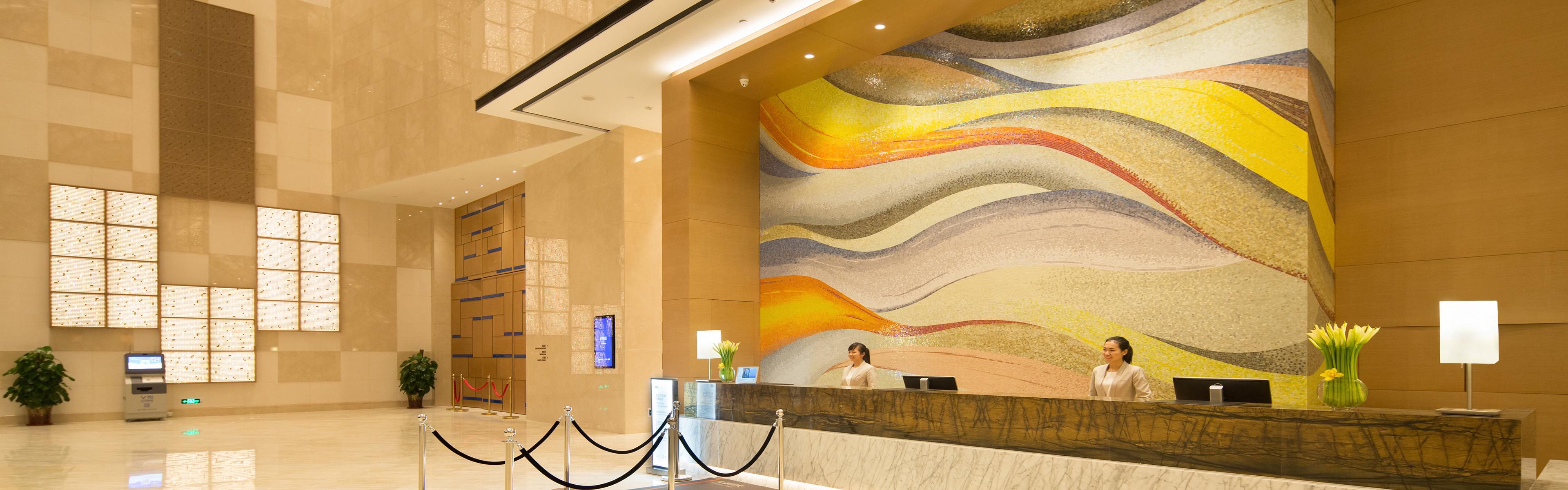 Holiday Inn 海口西海岸假日酒店周边活动