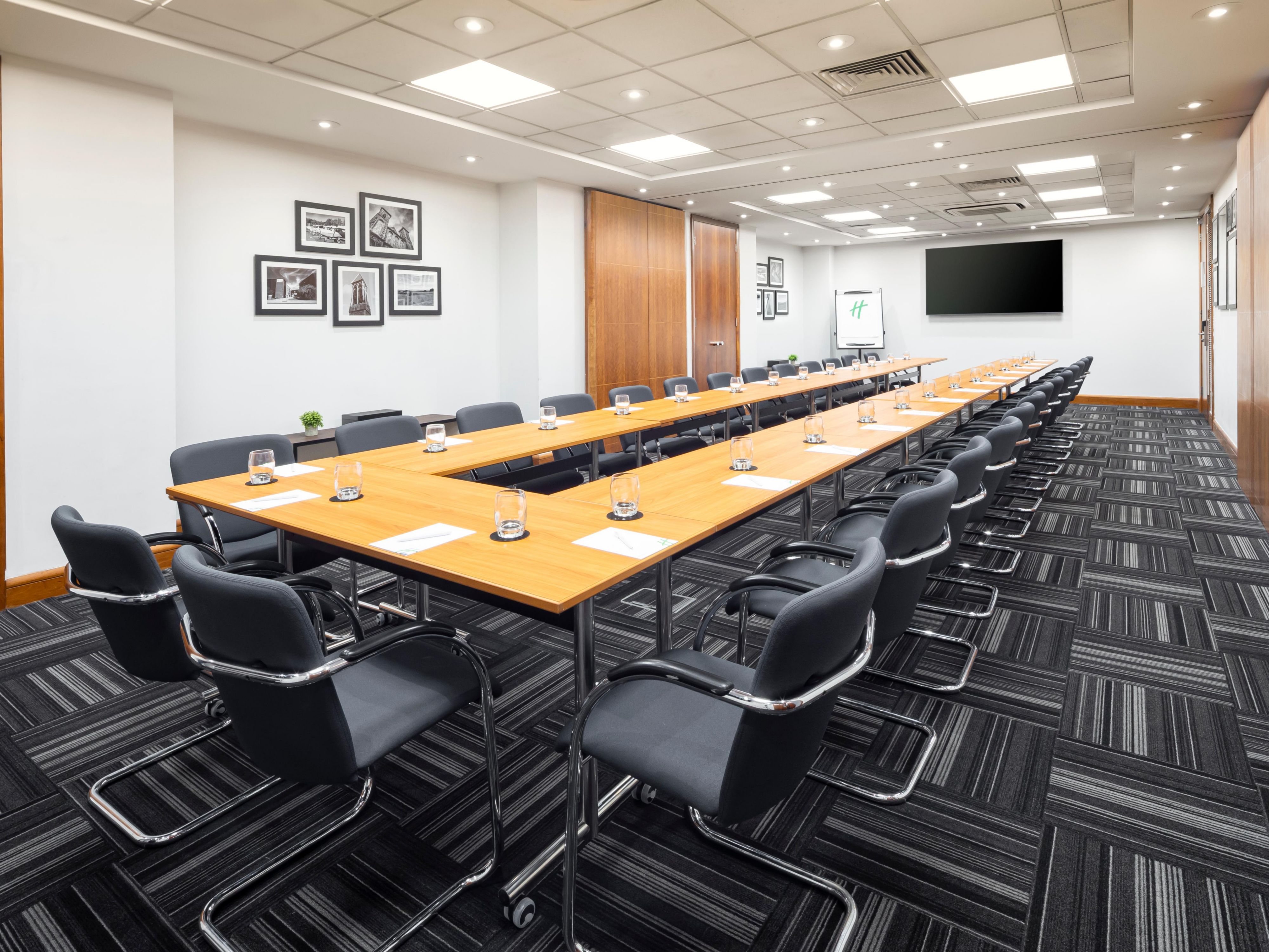 Fresh coffee welcomes delegates to the hotel's conference centre, The Academy has been upgraded recently with 85 inches screens and has state-of-the-art facilities and a private reception area. Nine airy rooms seat up to 120, and adjustable lighting and blackout blinds are ideal for presentations.