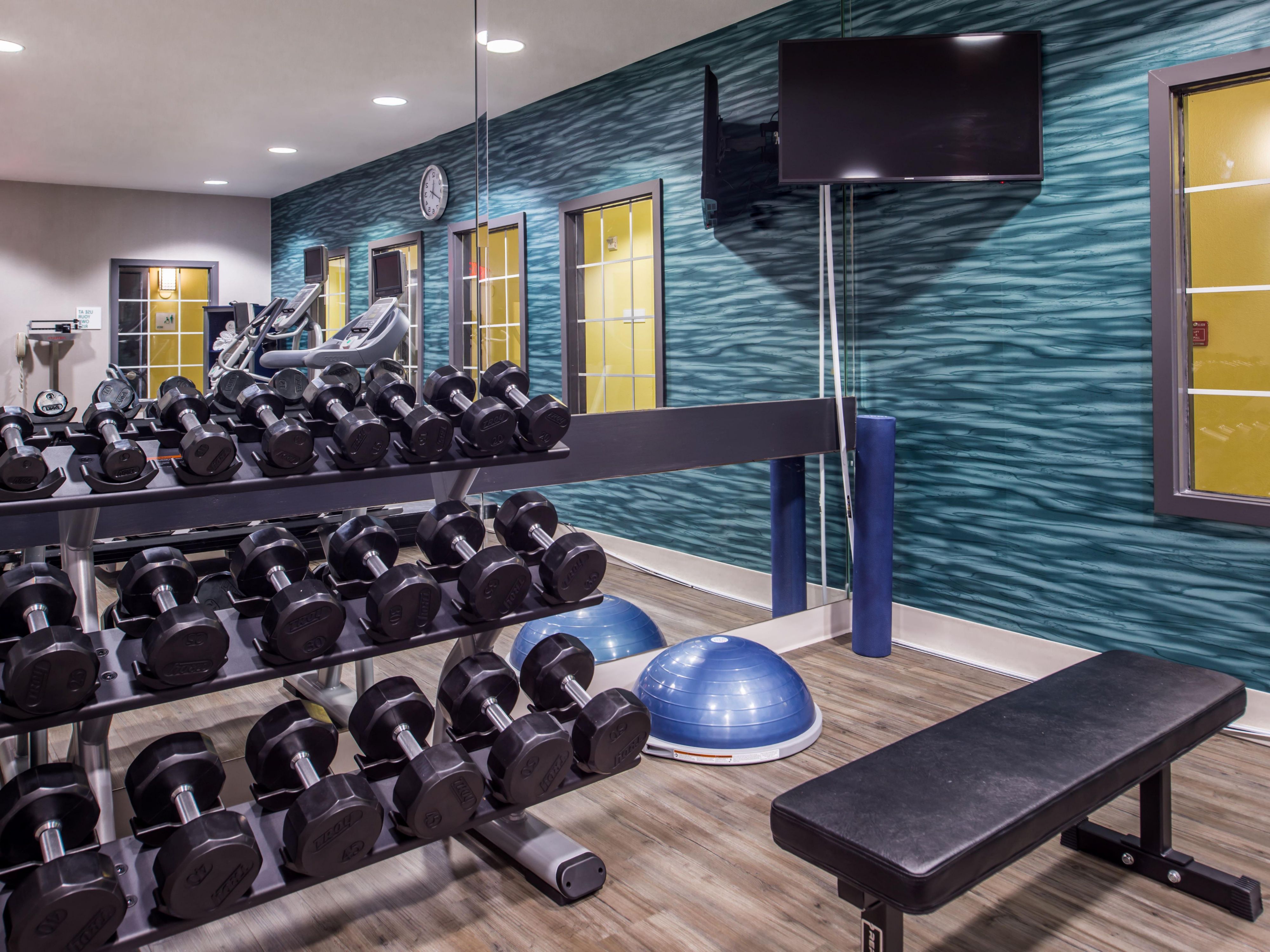 Don't skip a beat on your workout routine when you travel. Our updated Fitness Center features cardio machines and free weights for your perfect workout!