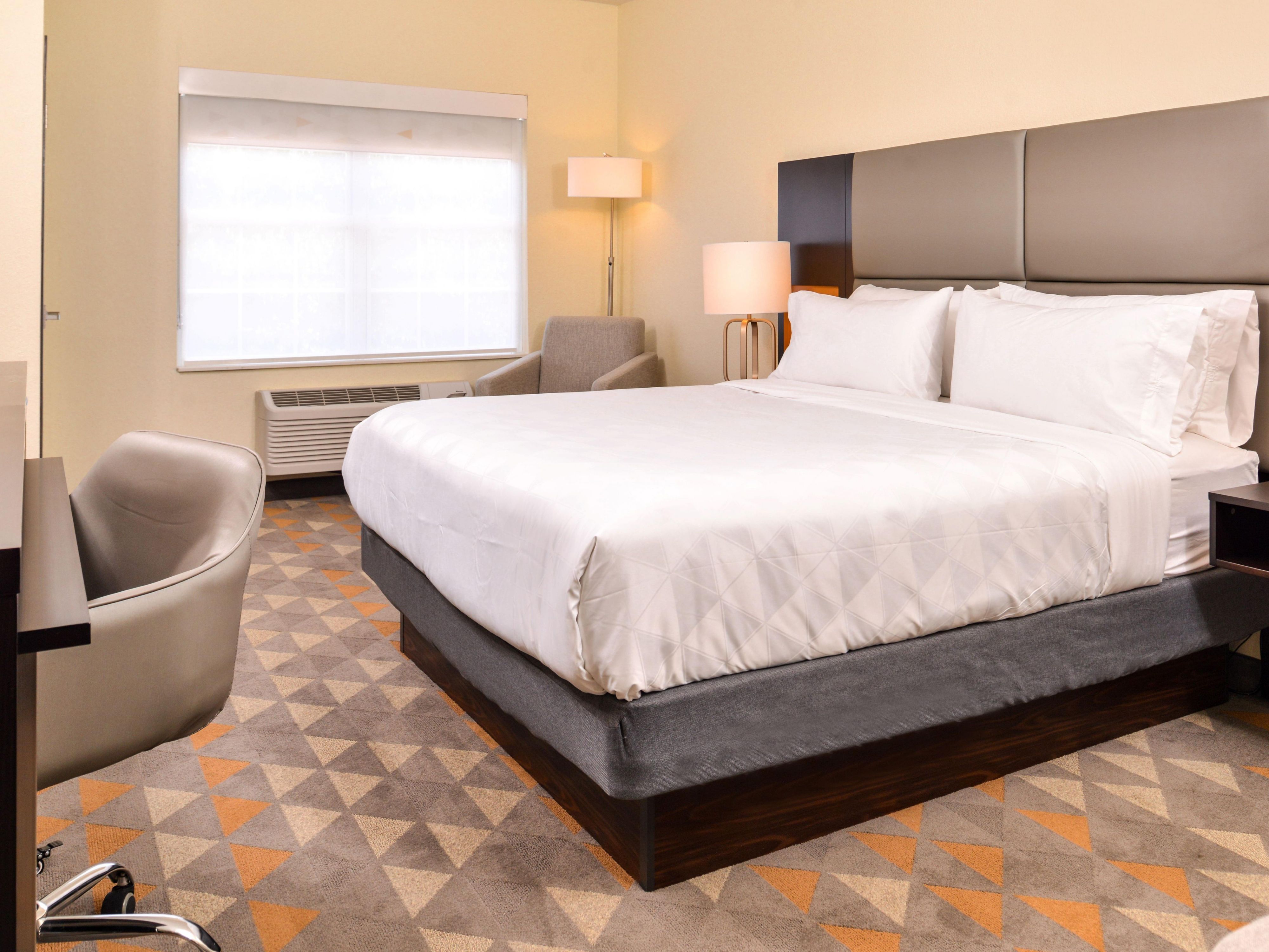 At the Holiday Inn & Suites Dallas-Addison, we are dedicated to providing each guest with truly memorable services. From your comfortable room with a 49" HDTV to dining at The Addison restaurant and relaxing by the pool, we ensure a warm and welcoming experience throughout your stay.
