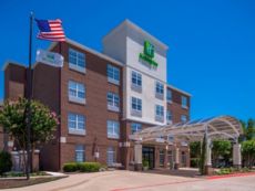 Kid-Friendly Hotels in Trophy Club, TX | Holiday Inn Trophy Club