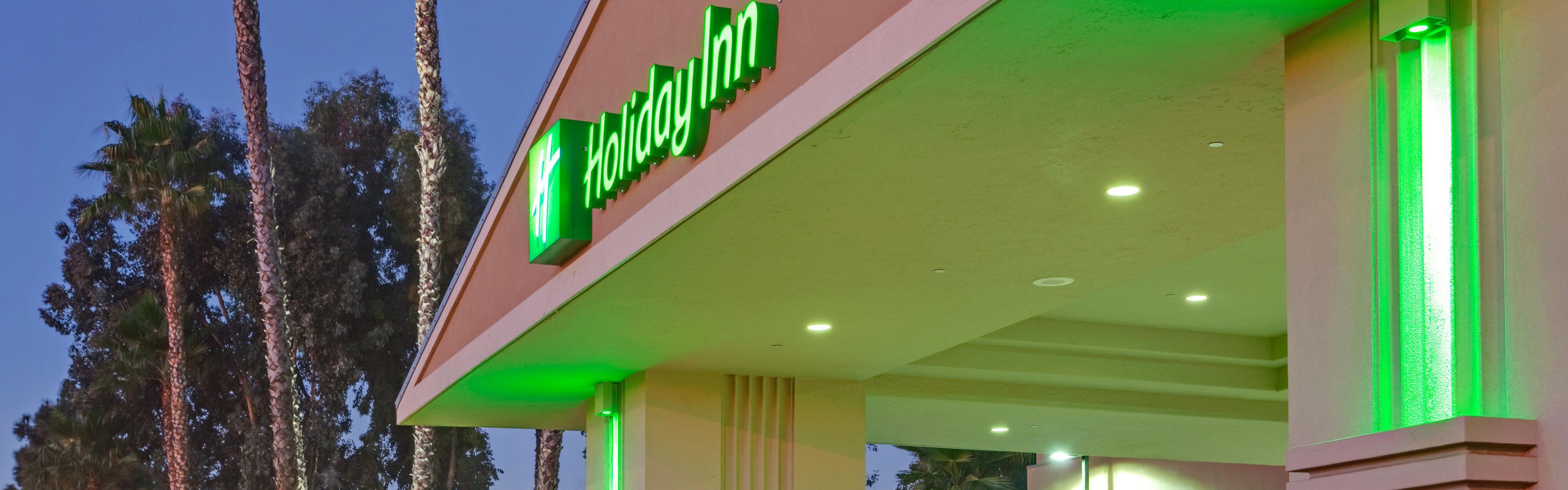 Anaheim Hotel Near Disneyland Holiday Inn Anaheim Ihg