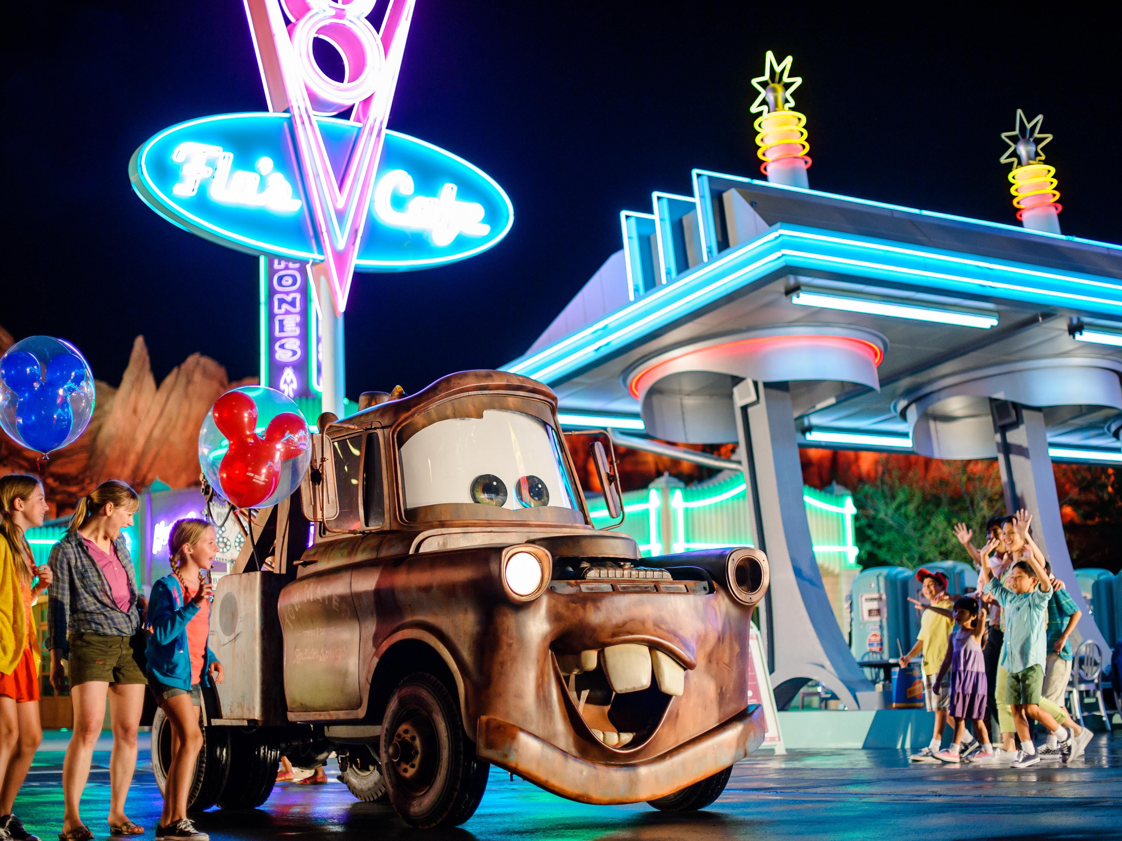 Take advantage of our location near Disneyland® Resort and Disney® California Adventure Park. Purchase theme park tickets through our partner site and learn more about about Disney® Parks.