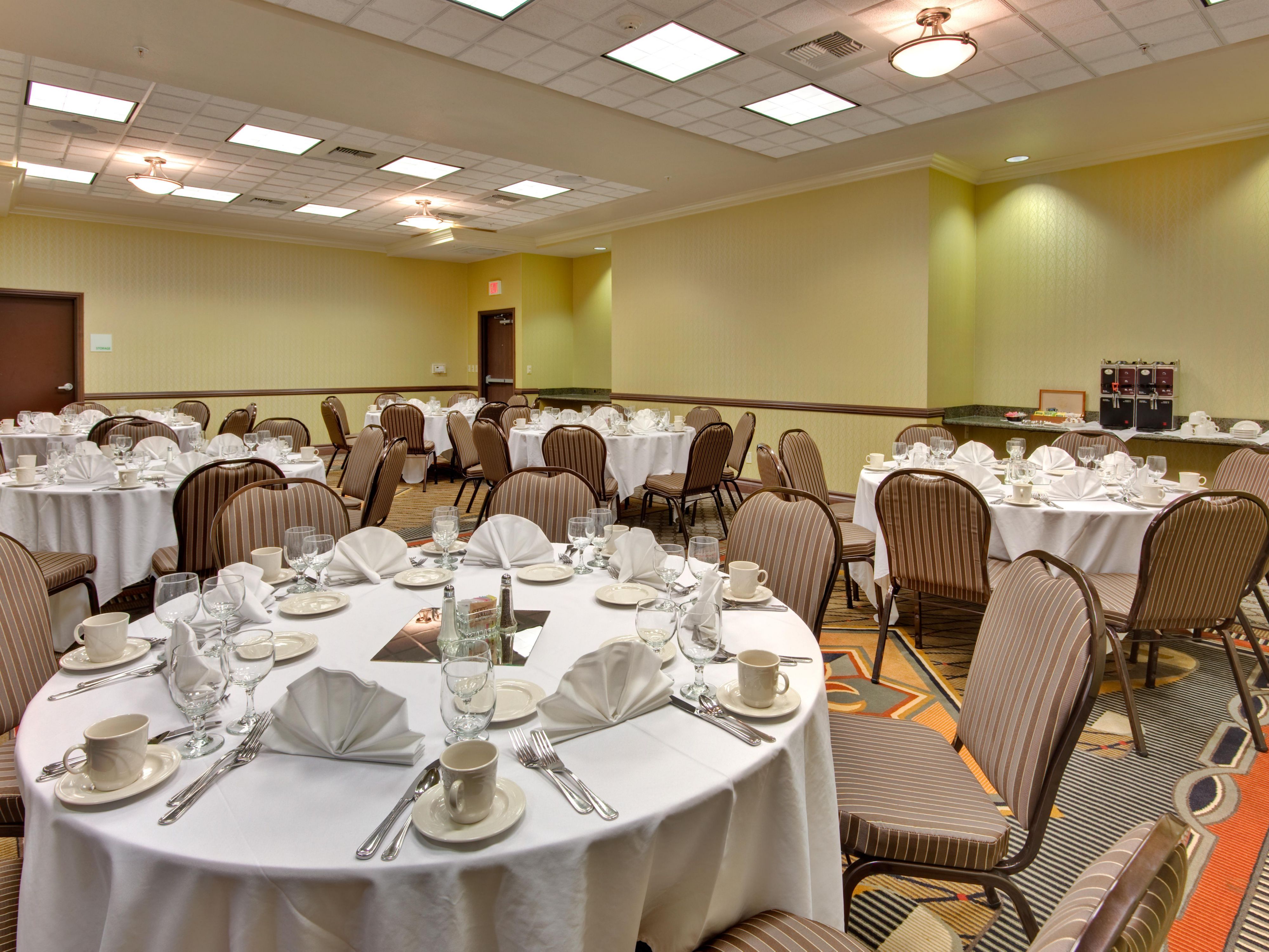 With over 1800 square feet of flexible event space, we have the room and experienced meeting staff to accommodate nearly any type of meeting or event.