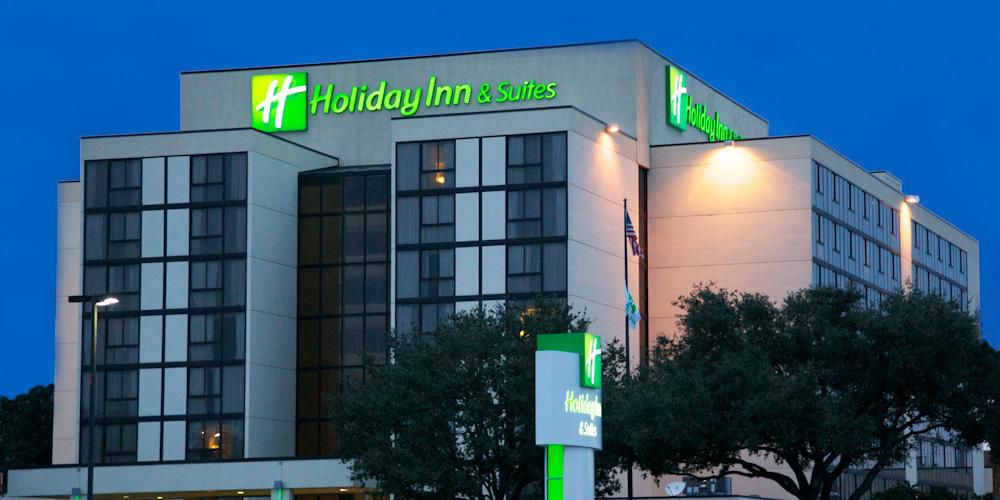 Holiday Inn & Suites Beaumont-Plaza (I-10 & Walden)