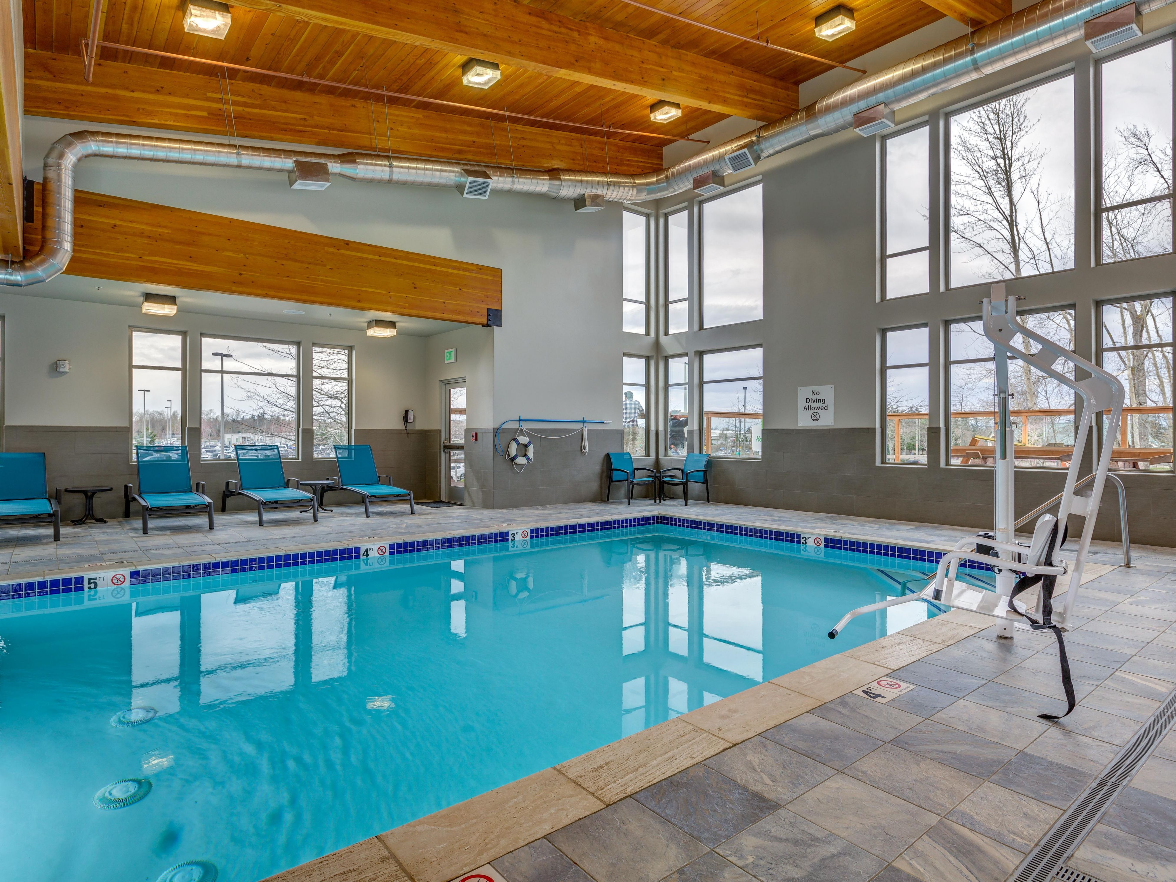 After you work out in our fully equipped fitness center, relax in our indoor pool and spa. The relaxation time in our pool area will mean extra energy for your business presentation or family vacation! 