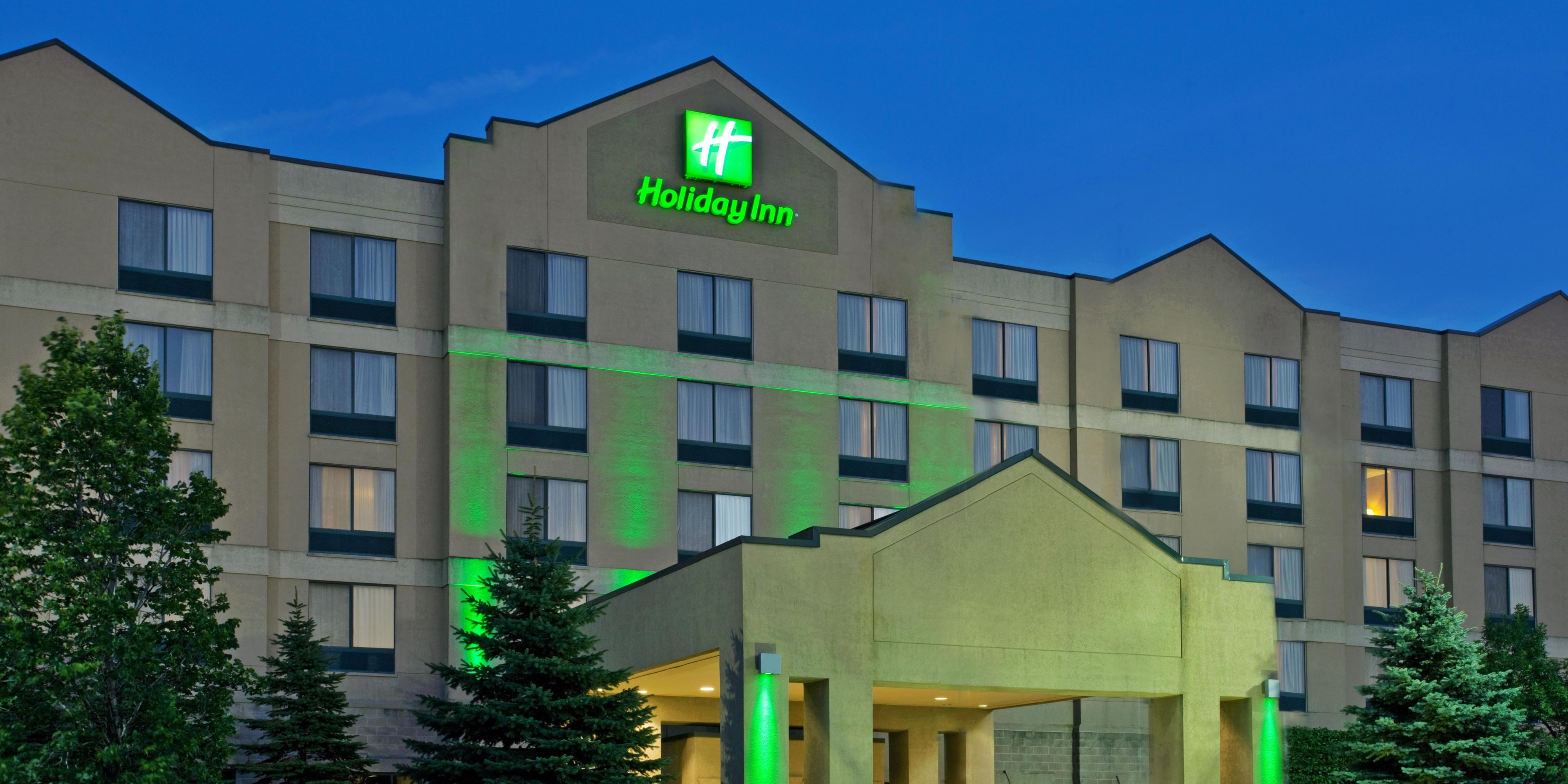 Holiday Inn & Suites Bolingbrook