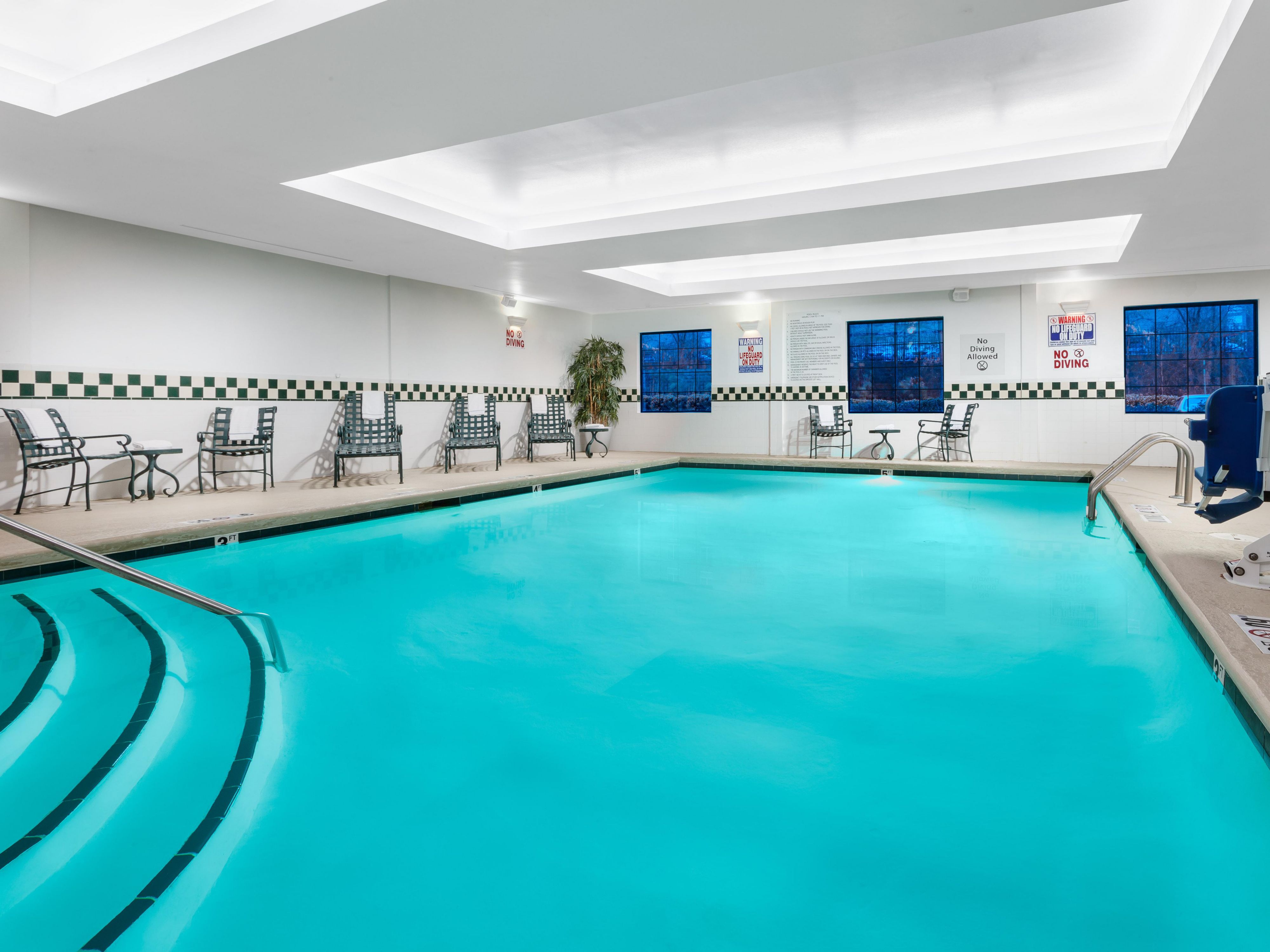 Holiday Inn Hotel Suites Raleigh Cary I 40 Walnut St Free