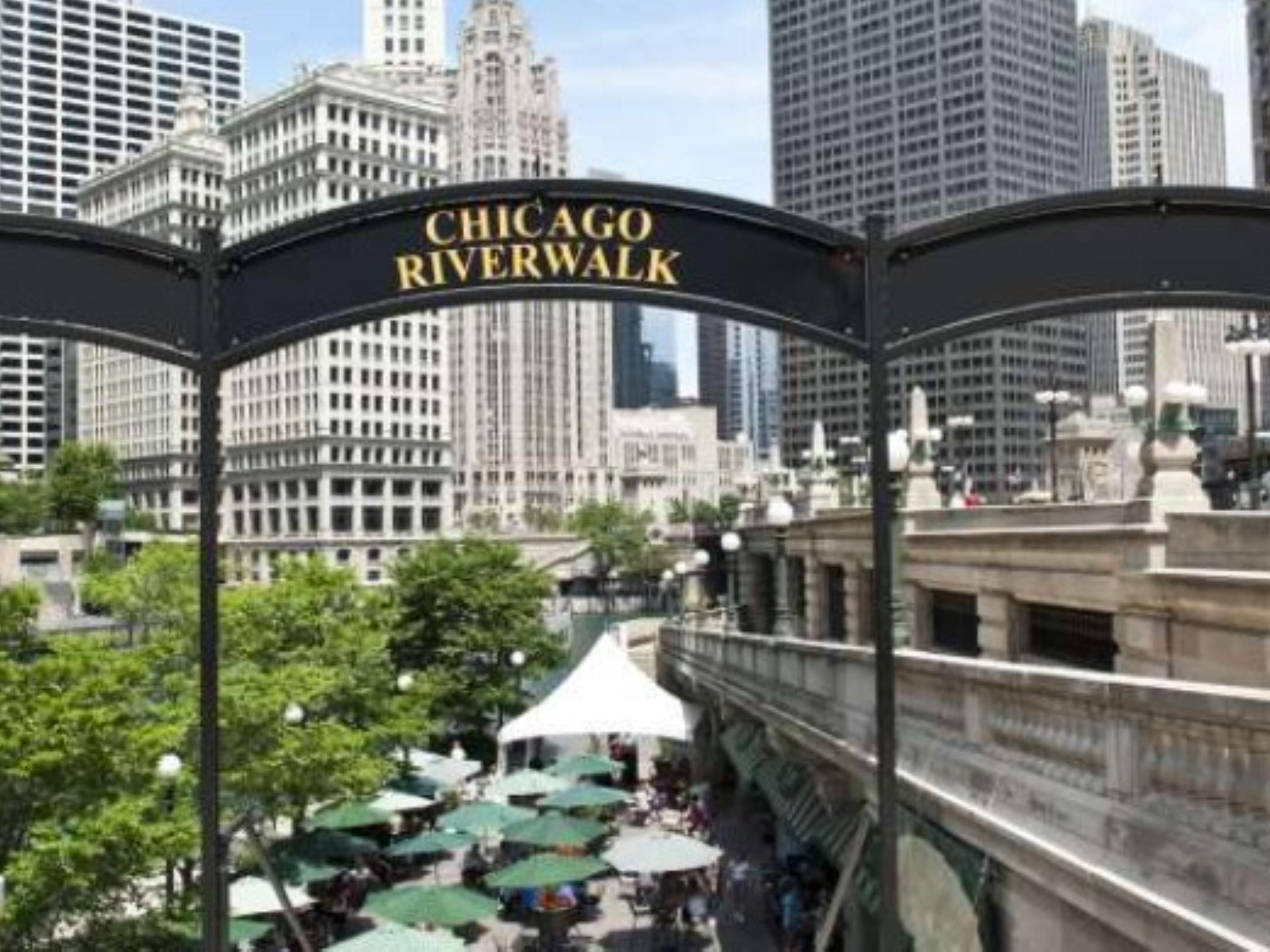 Stretch your legs along the 1.25 mile trail on the bank of the Chicago River.  Enjoy a variety of dining, entertainment, and recreation options. The Chicago Riverwalk is a hub for summertime entertainment in the loop! Other attractions along the Riverwalk include the Vietnam Veterans Memorial Plaza, McCormick Bridgehouse & Chicago River Museum.
