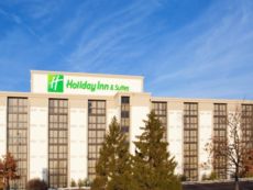 Holiday Inn & Suites Cincinnati-Eastgate (I-275e)