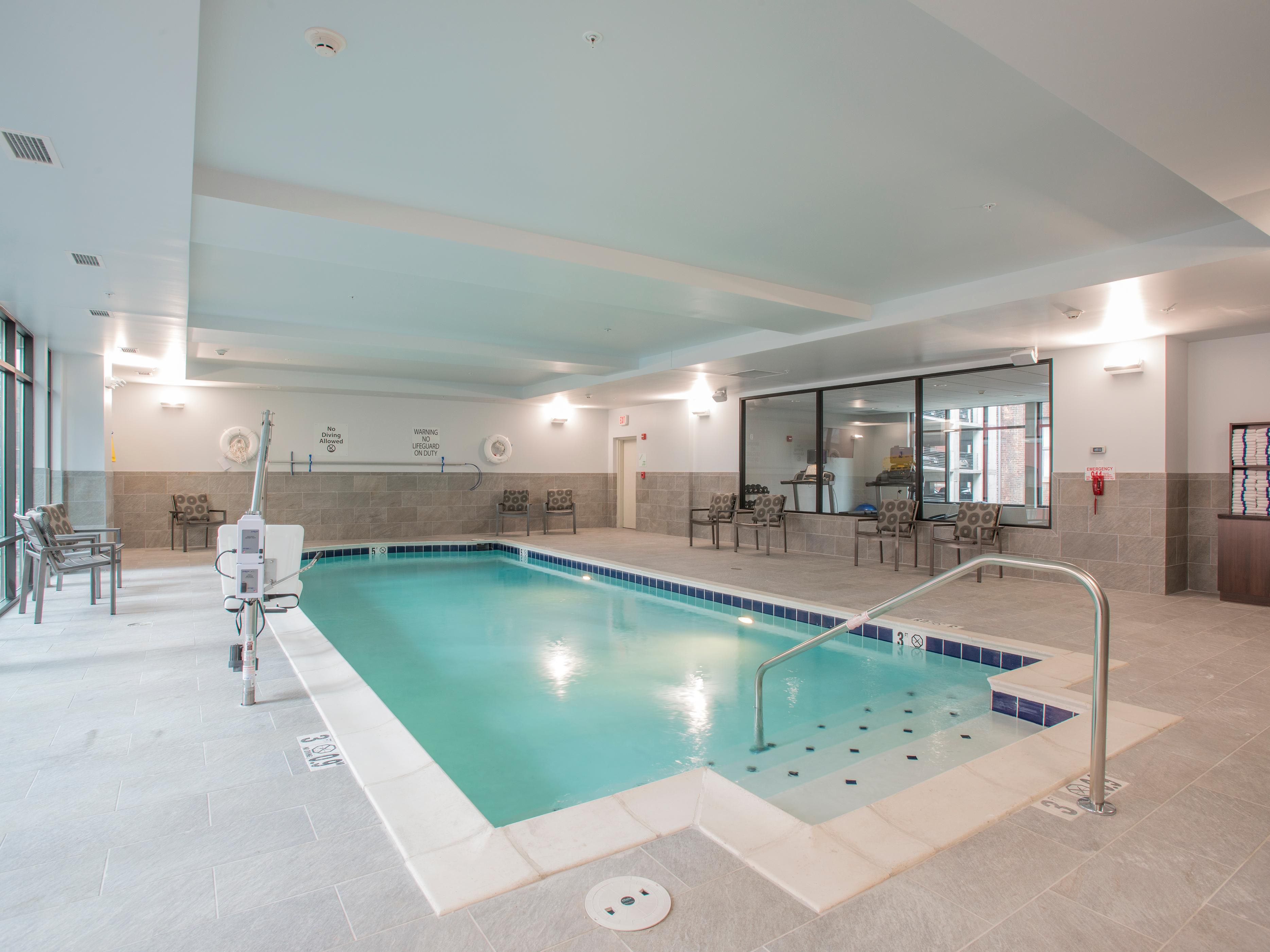 Take a refreshing dip in our indoor pool, open daily from 7:00 AM to 10:00 PM. Swim laps, enjoy family fun or unwind with a leisurely swim after a busy day of exploring Cincinnati. Our indoor pool is the perfect place for recreation and relaxation during your stay. 