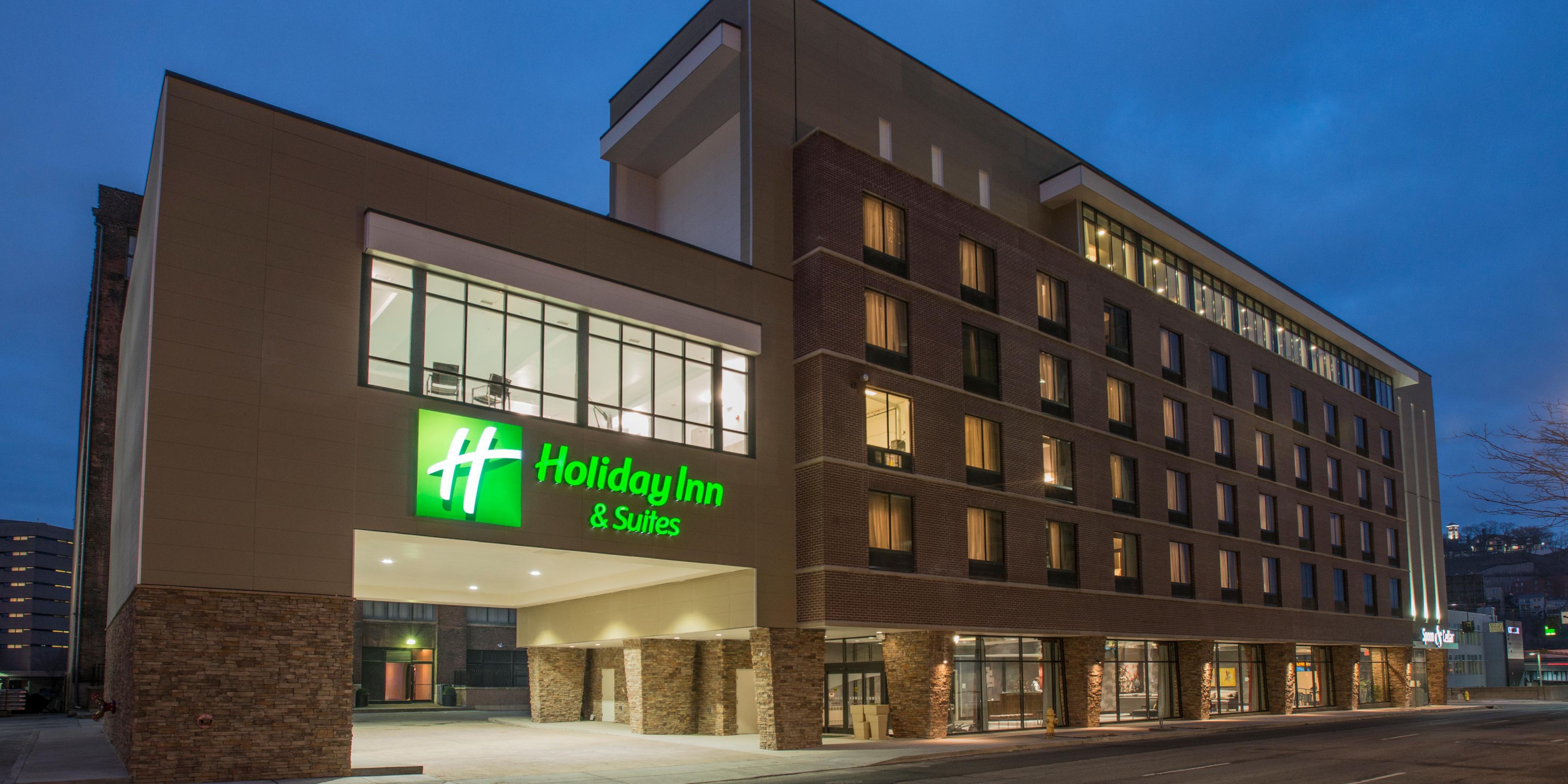 Cincinnati City Centre Hotel - Holiday Inn Suites Cincinnati Downtown