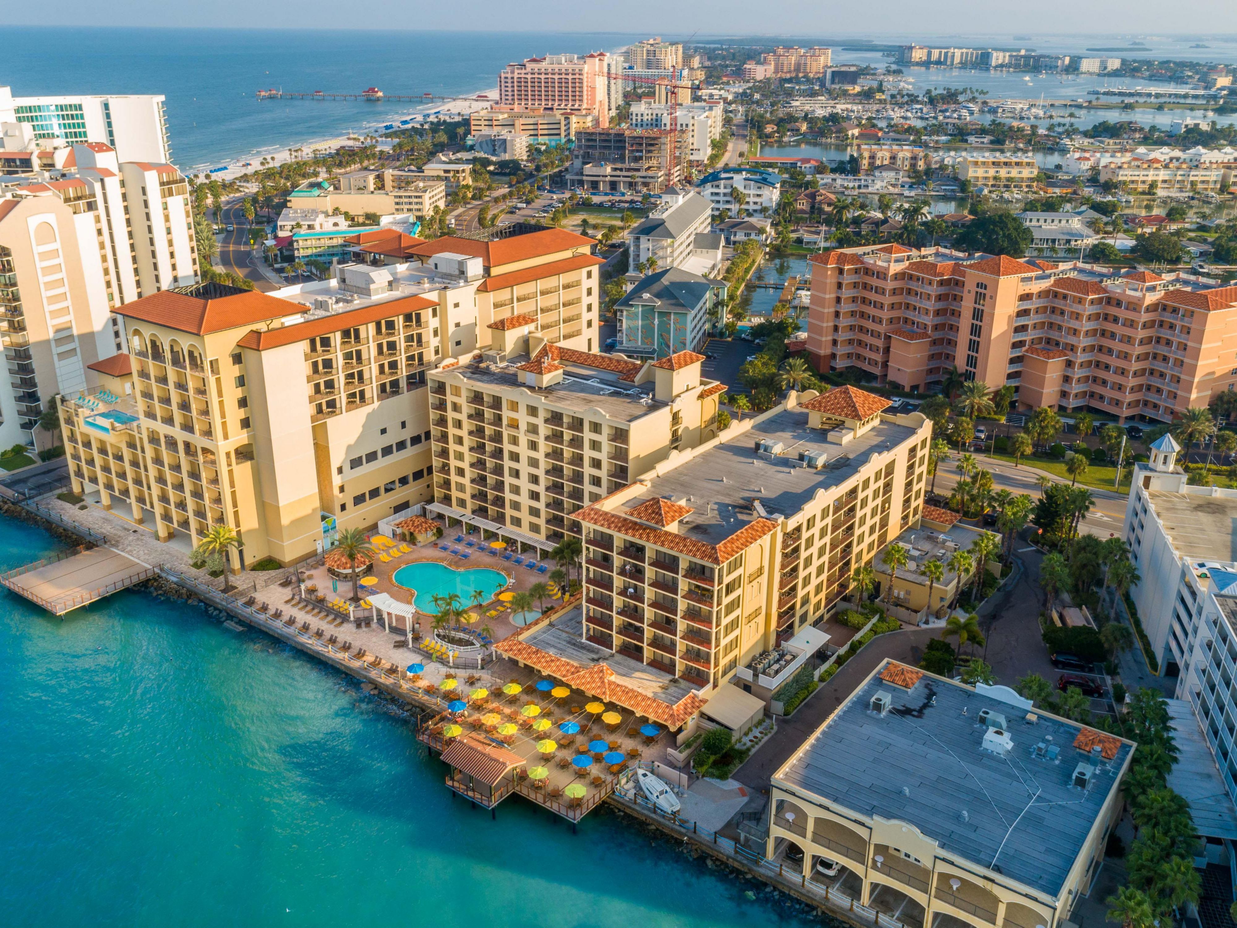 Clearwater Beach Restaurants Holiday Inn And Suites Clearwater Beach