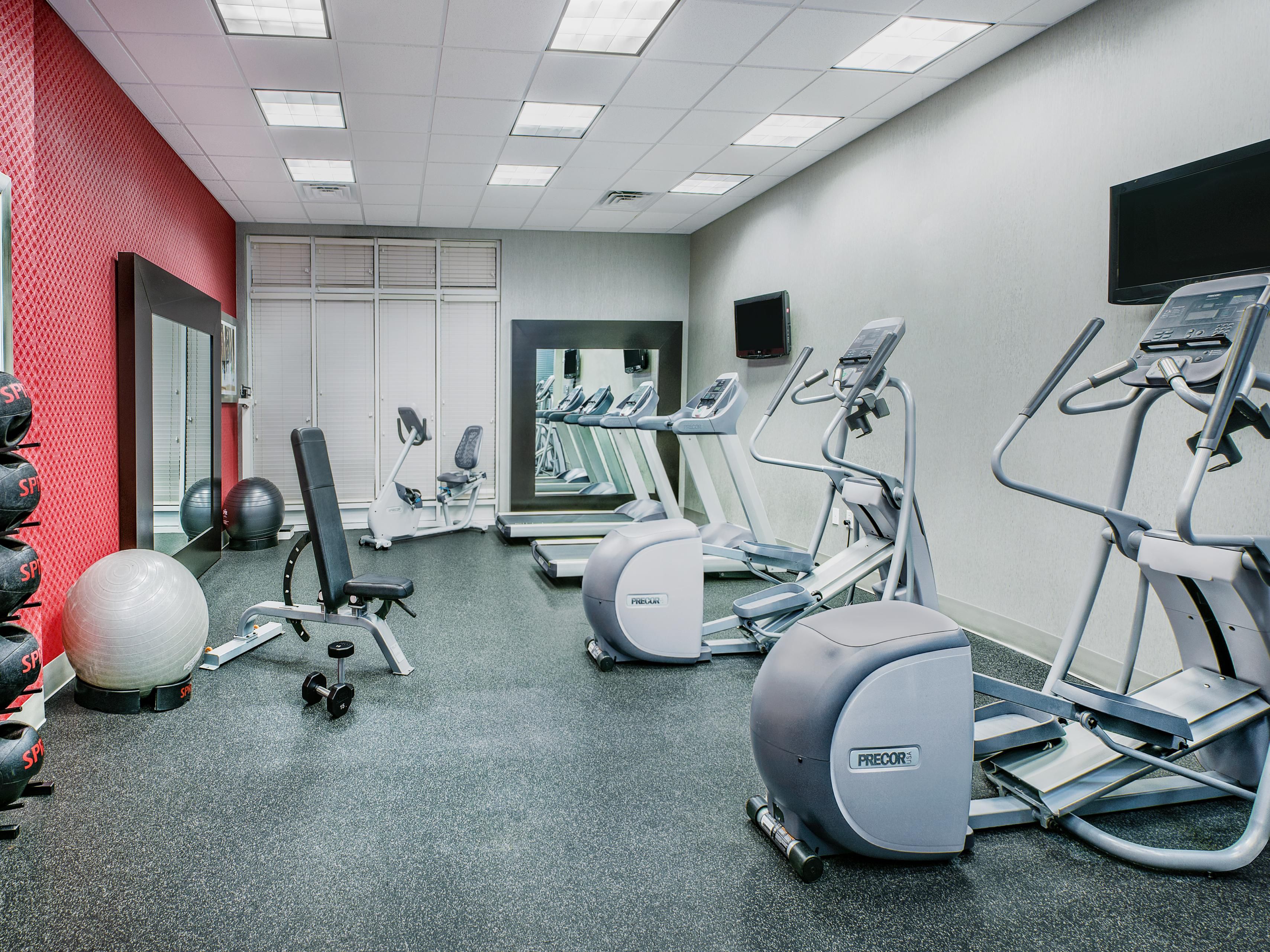 Keep up with your active lifestyle by utilizing our free on-site gym. We have a variety of cardio such as a elliptical, treadmill, fitness bike, and free weights. 