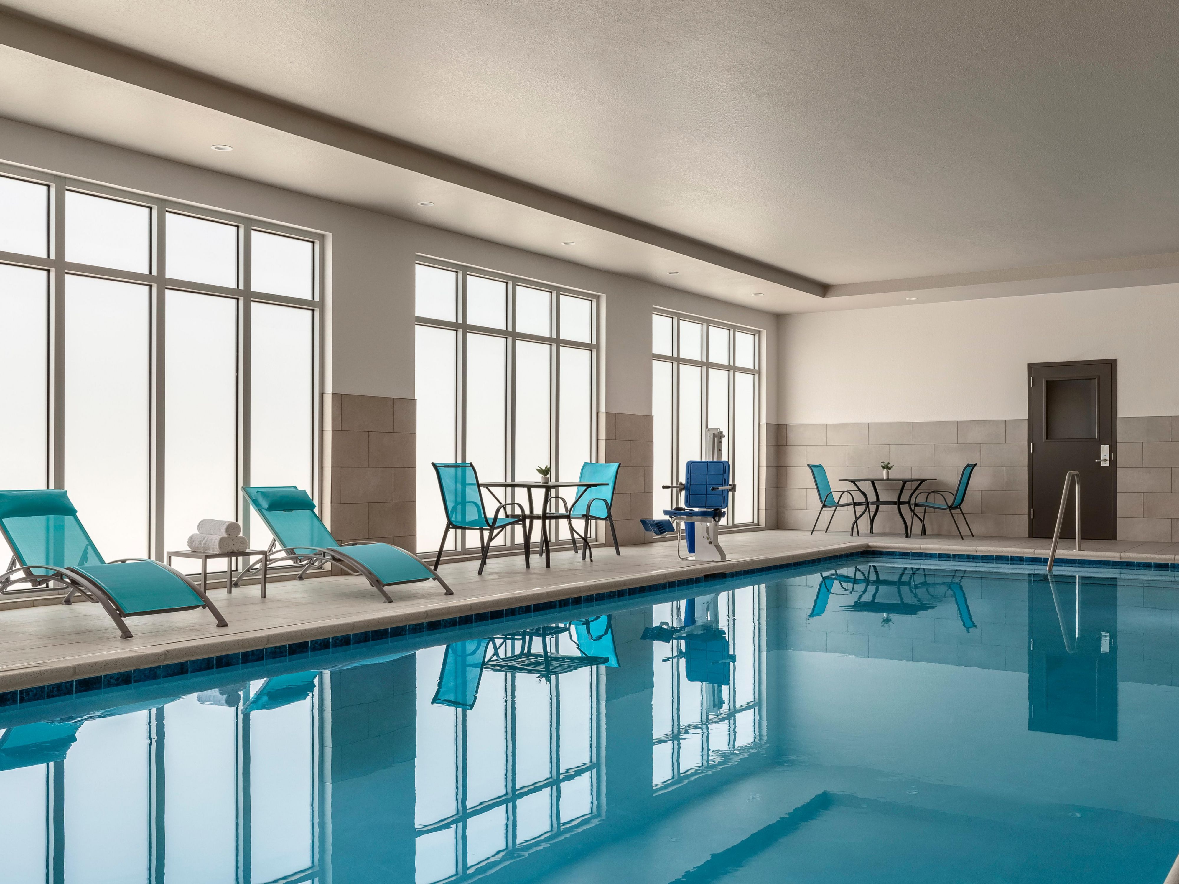 Indoor pool at Holiday Inn Commerce City Denver Airport.