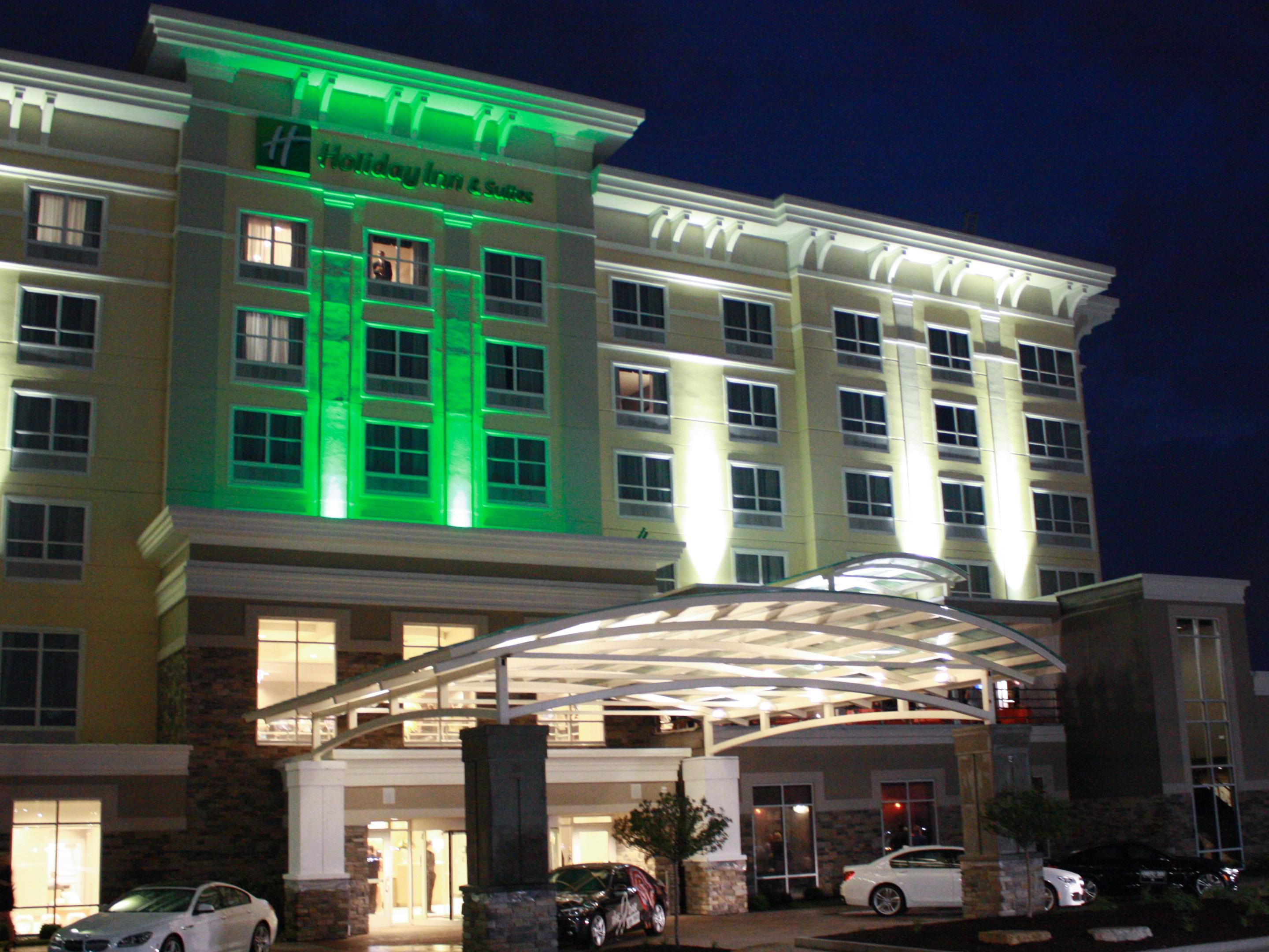 The Holiday Inn & Suites is not only a beautiful, newer property, but we have at our core, the values of a Midwestern family owned business and over 90 years of hospitality experience in our upper management team. From the guest rooms to your food and beverage, we strive to exceed your expectations and create a wonderful, memorable experience.