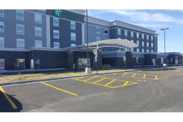 Holiday Inn & Suites Decatur-Forsyth