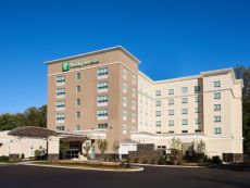 Holiday Inn & Suites Philadelphia W - Drexel Hill in Bensalem, Pennsylvania