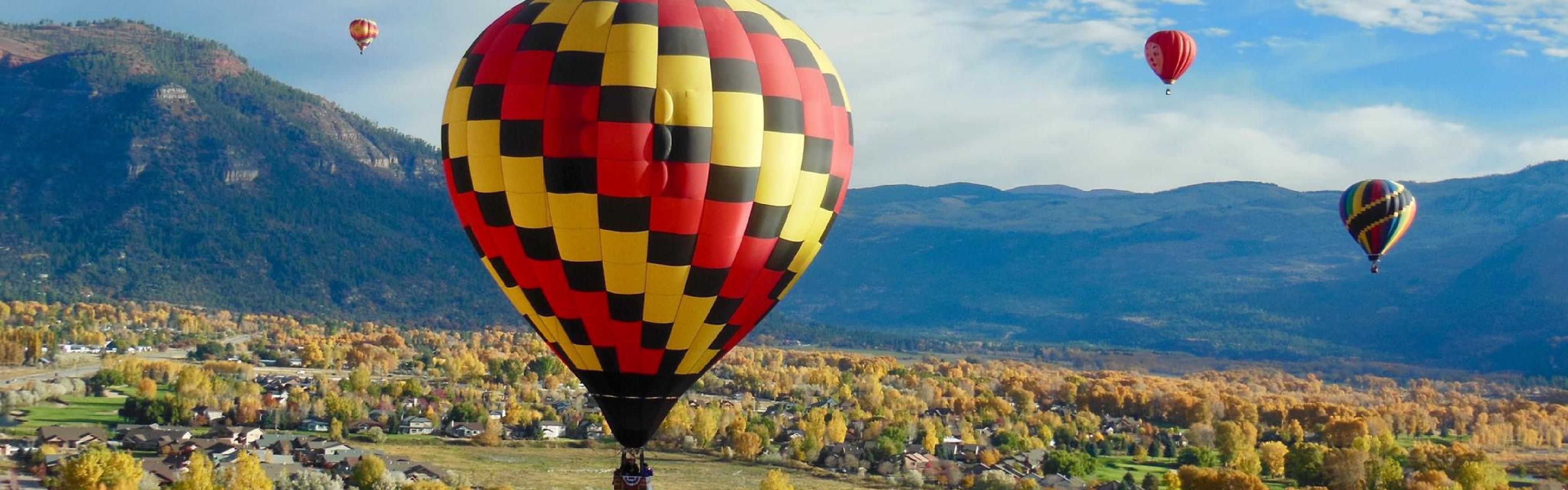Crédito da foto Animas Valley Balloon Rille, todo mês de outubro em Durango