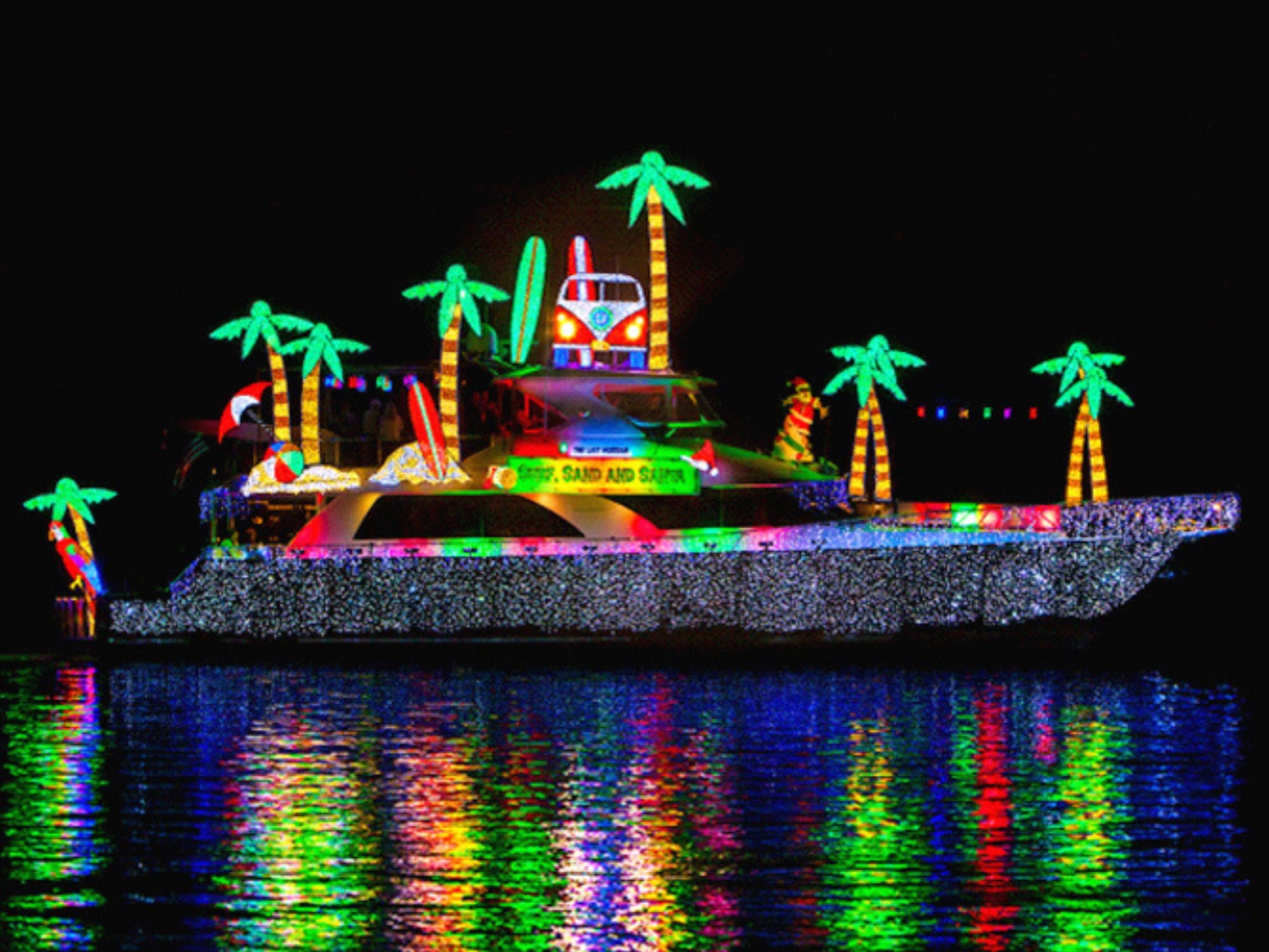 Celebrate the season with sparkle! Cozy up in our marina view suites or savor festive flavors on our waterfront deck. At 6pm, watch a dazzling parade of boats aglow with holiday lights, crowned by a special visit from Santa himself. Join us for a magical Christmas by the water!