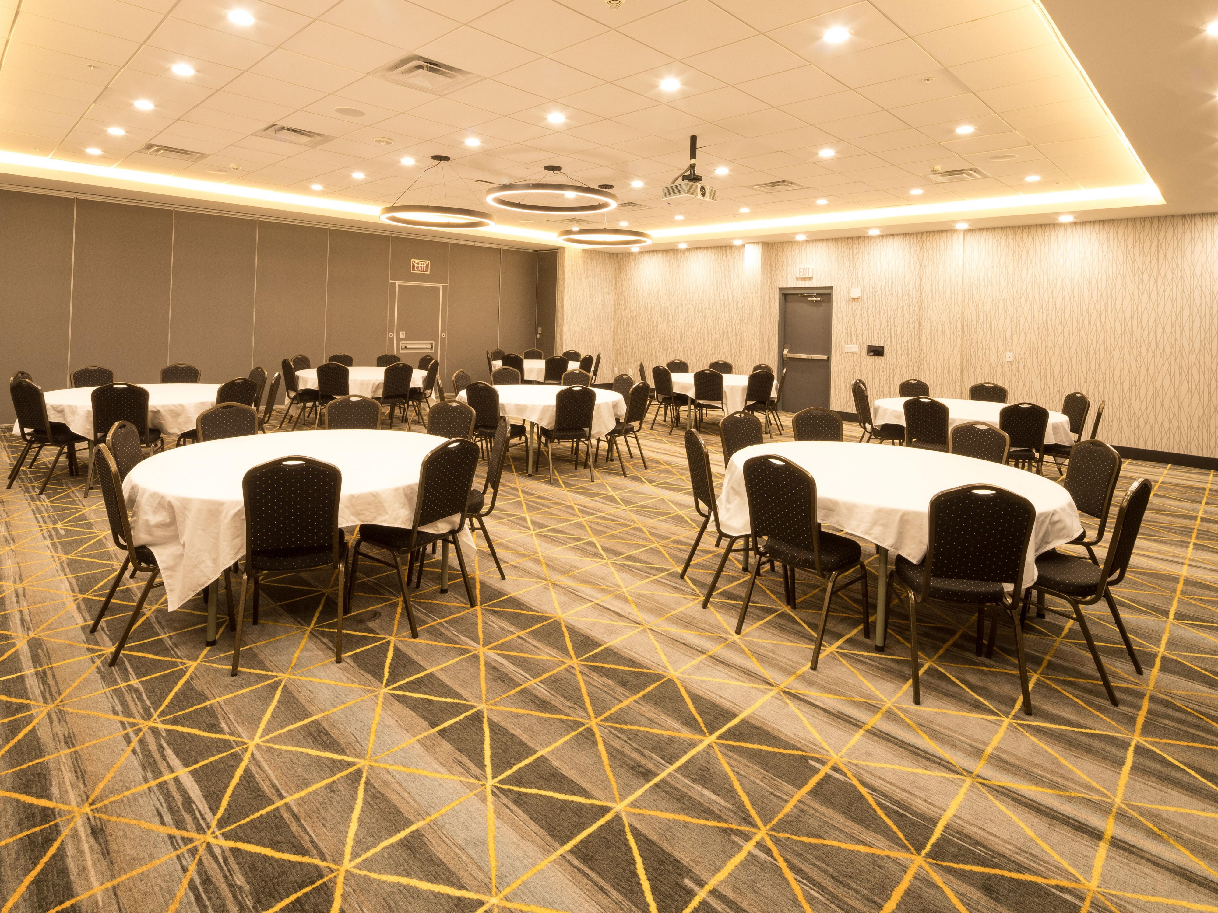 Our Western ballroom that can be split into two is the perfect space for your group or wedding. Equipped with up to date technology including a built in projector & screen for presentations, as well as built in sound system, Complimentary Wi-Fi and Business Center is available for any of your office needs.